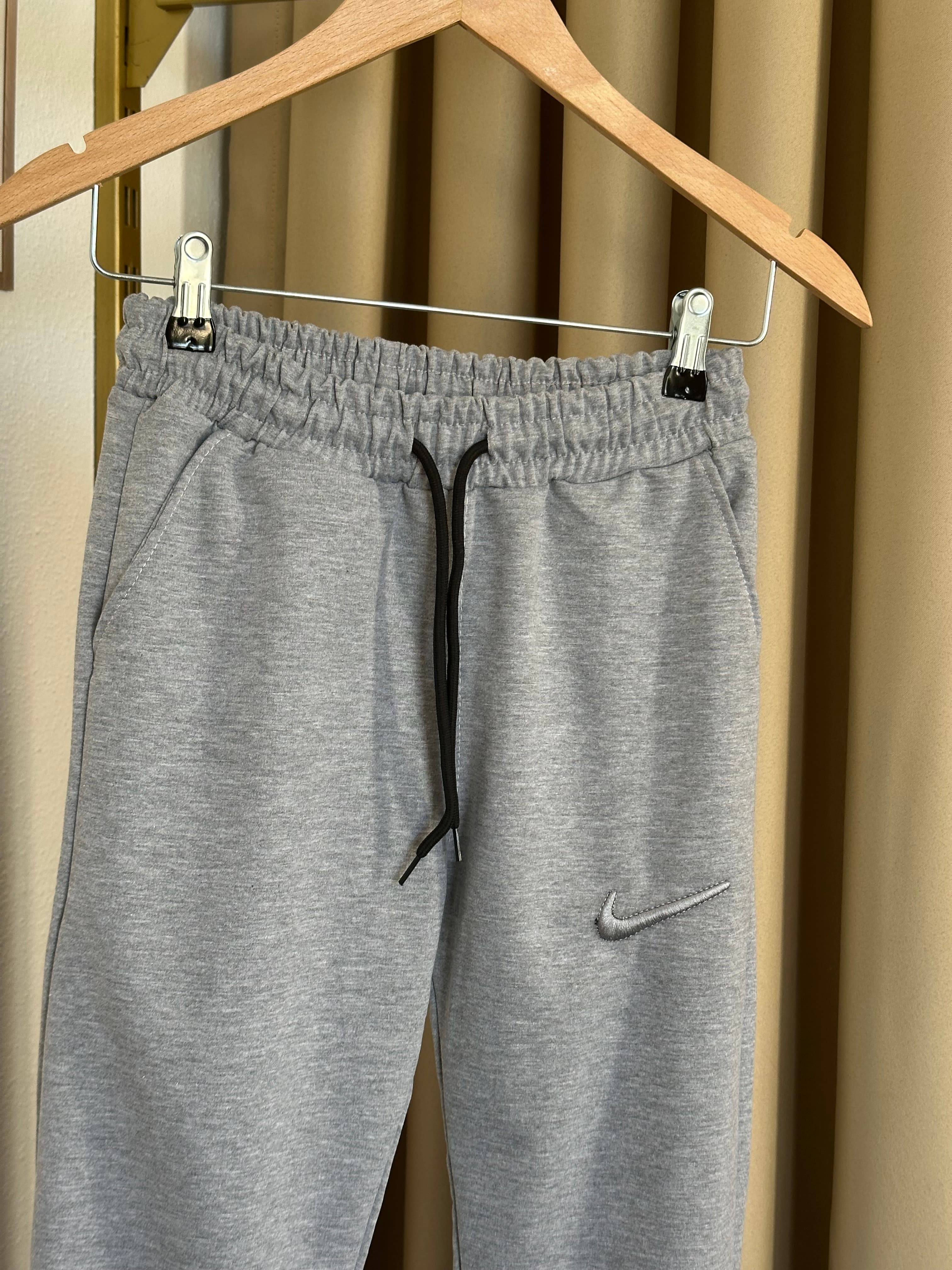 Kız Çocuk Gri Nike Eşofman Altı 