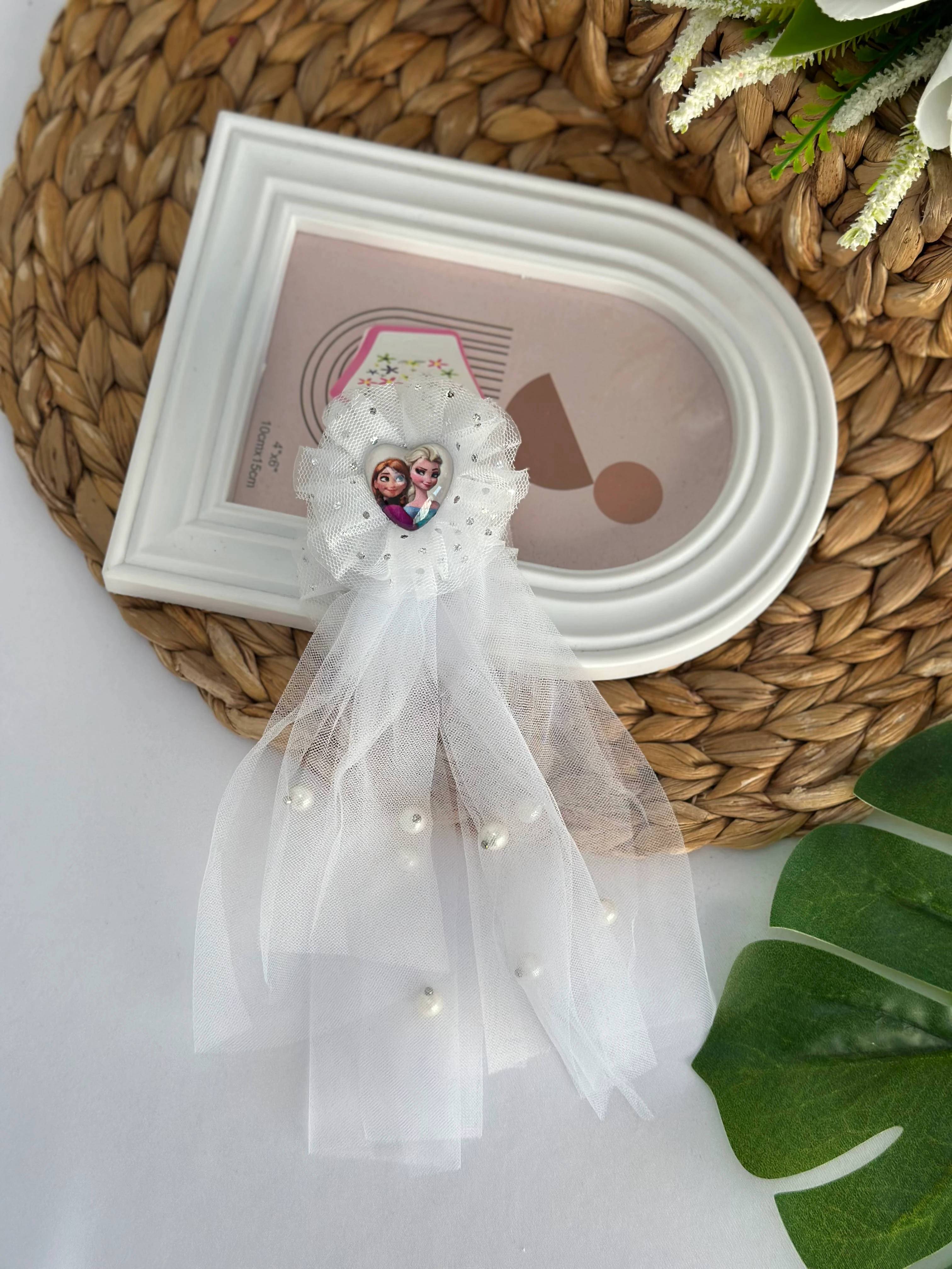 Beyaz  Frozen Fiyonklu Tüllü 2’li Lastik Toka 