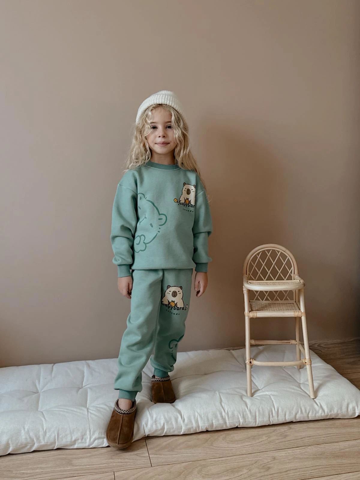 Kız Çocuk Yeşil Capybara Alt-Üst Takım