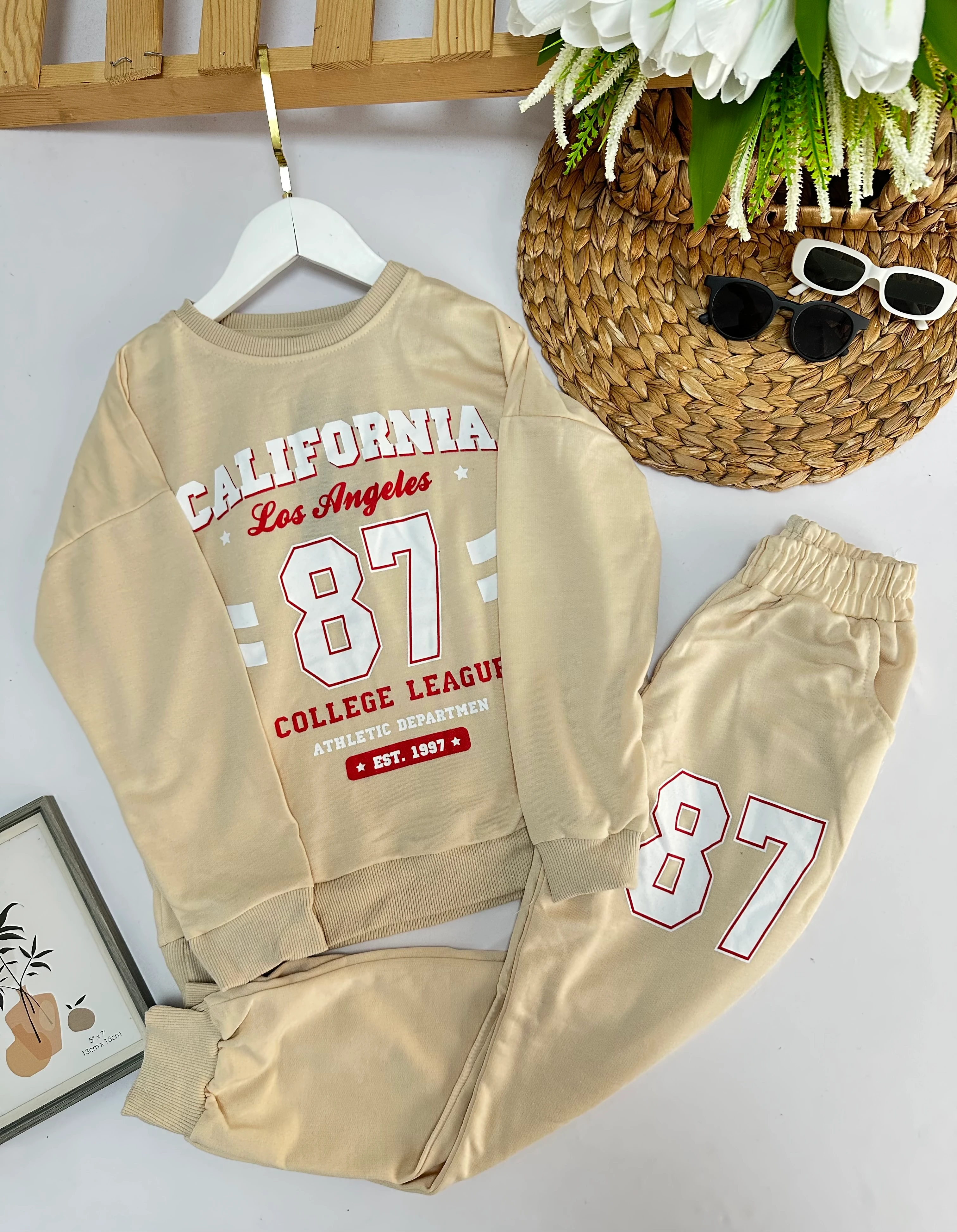 Erkek Çocuk Bej California Takım