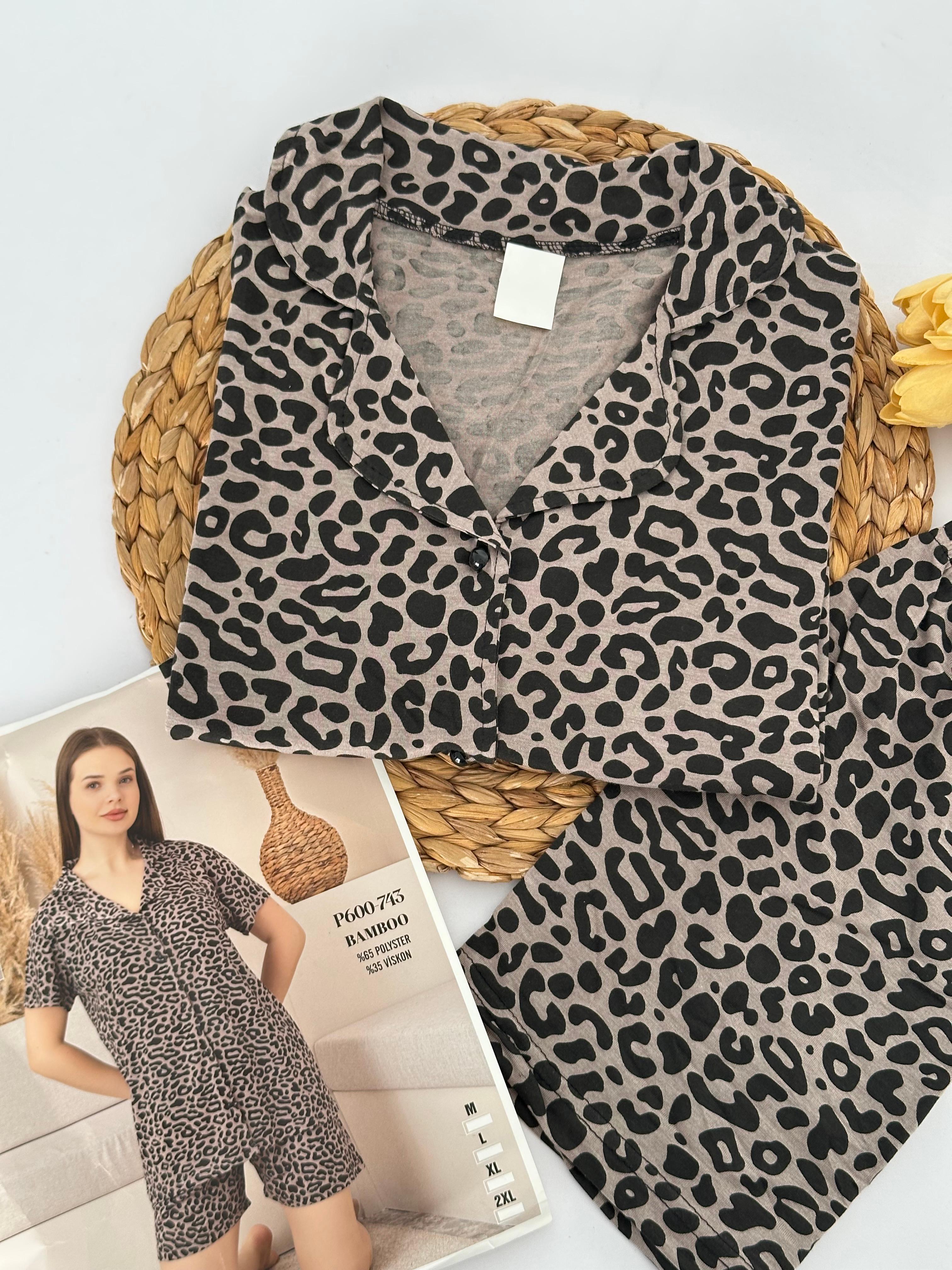 Leopar Desenli Vizon Kadın Pijama Takımı 