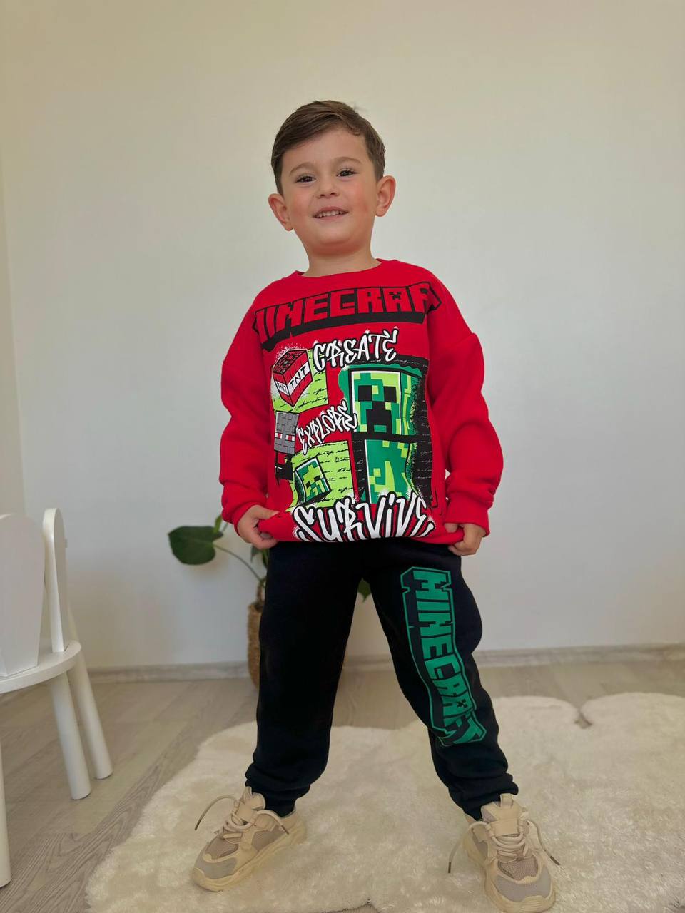 Erkek Çocuk Kırmızı Minecraft Takım