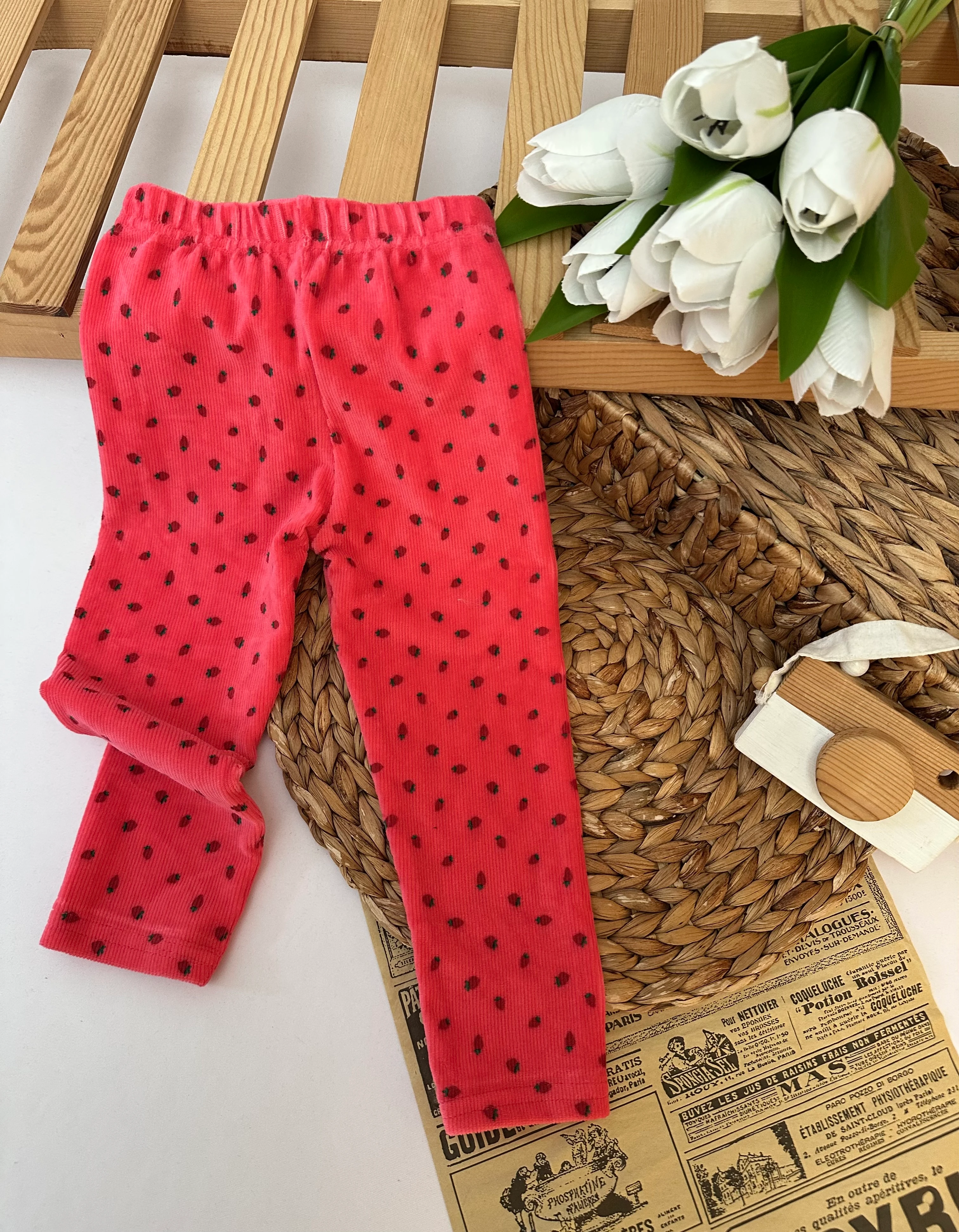 Kız Çocuk Pembe Çilekli Kadife Tayt