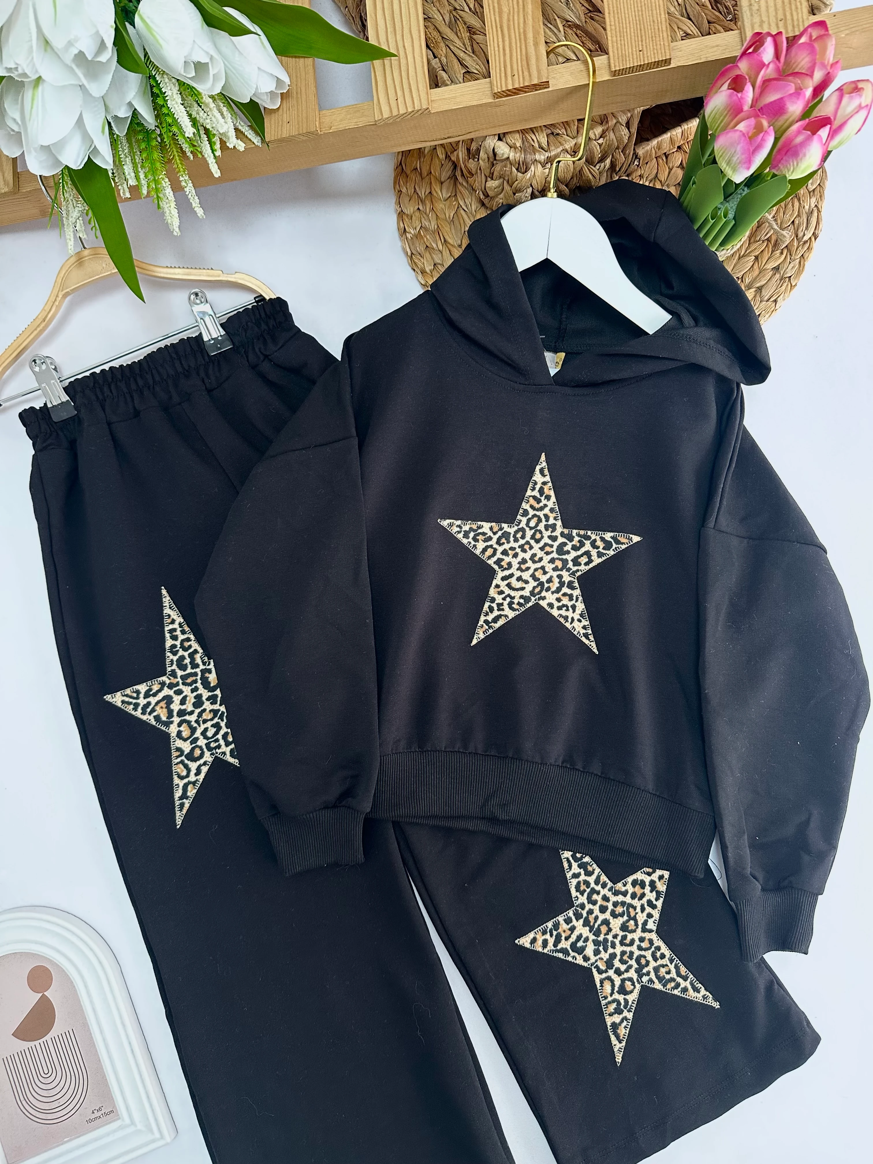 Kız Çocuk Siyah Kapüşonlu Leopar Yıldızlı Takım