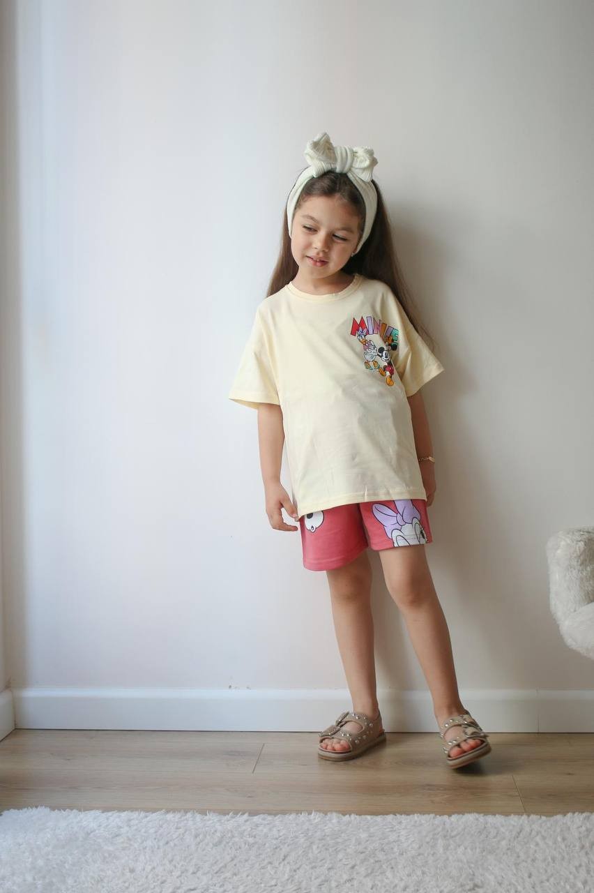 Kız Çocuk Bej Minnie Mouse Şortlu Takım
