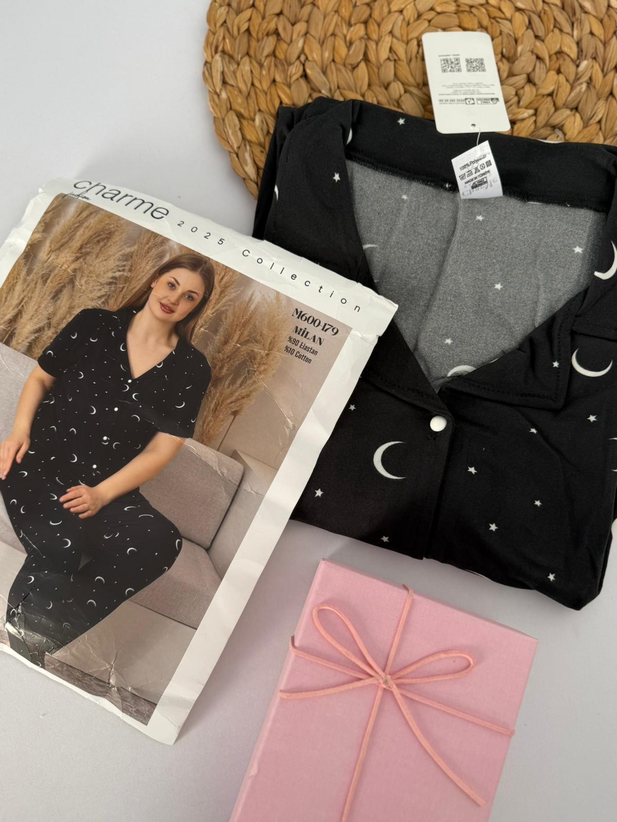 Siyah Ay Desenli Battal Boy Kadın Pijama Takım