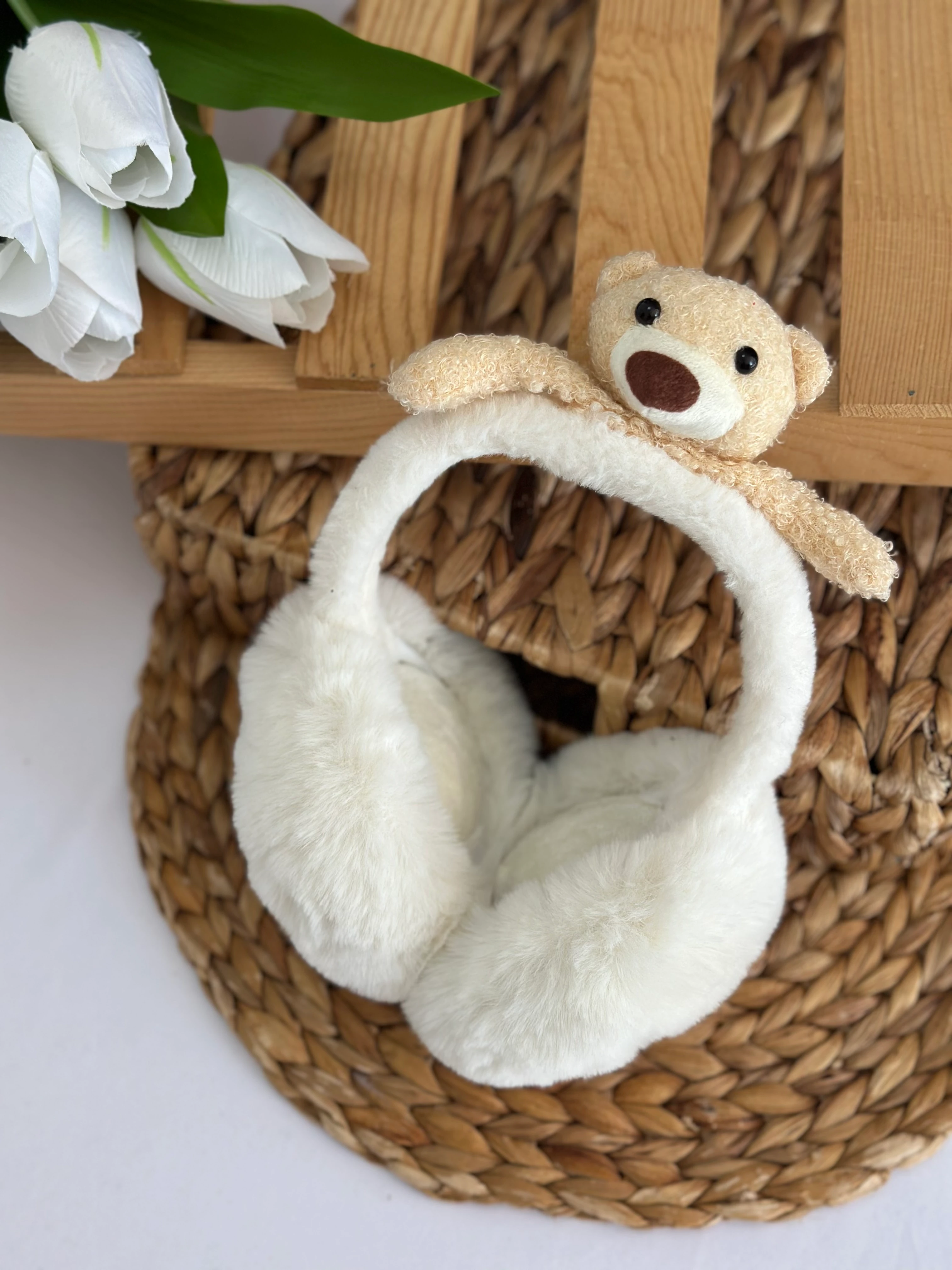 Kız Çocuk Beyaz Ayıcıklı Peluş Kulaklık