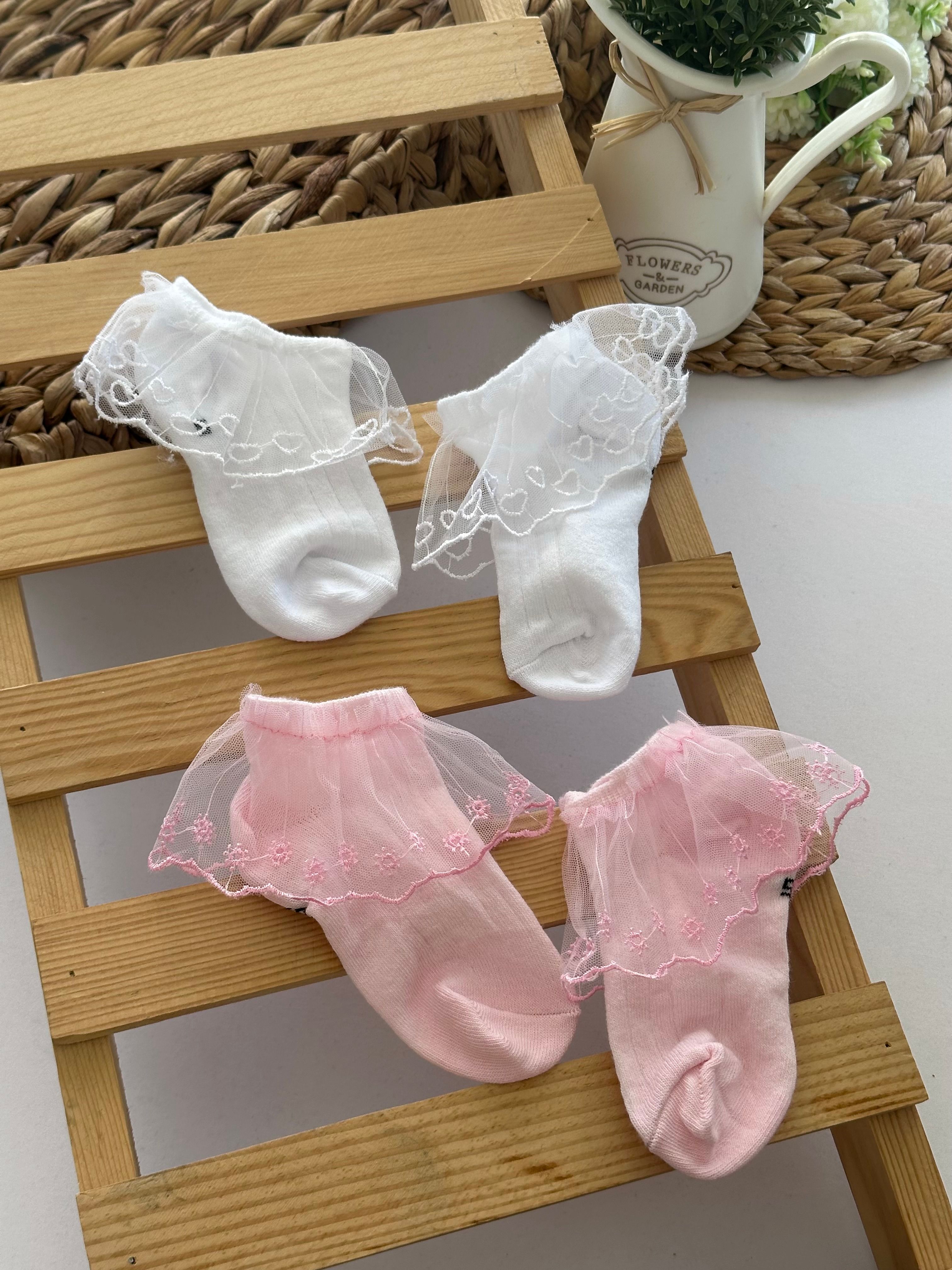 Kız Çocuk Beyaz Pembe Dantelli Tüllü Çorap
