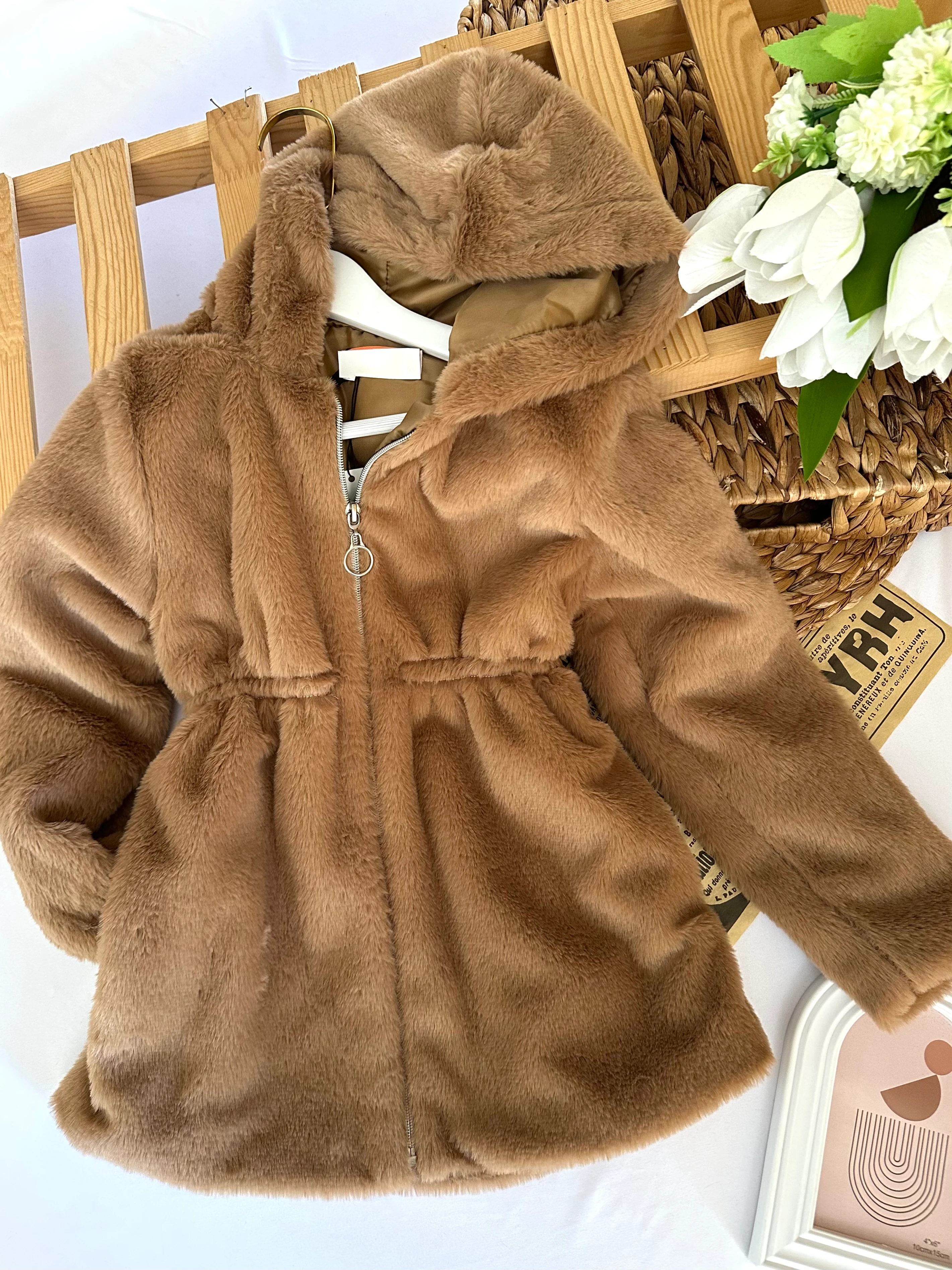 Kız Çocuk Kahve Peluş Kürk Mont
