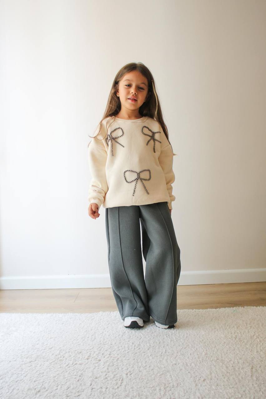 Kız Çocuk Ekru Fiyonklu Taşlı Alt-Üst Takım