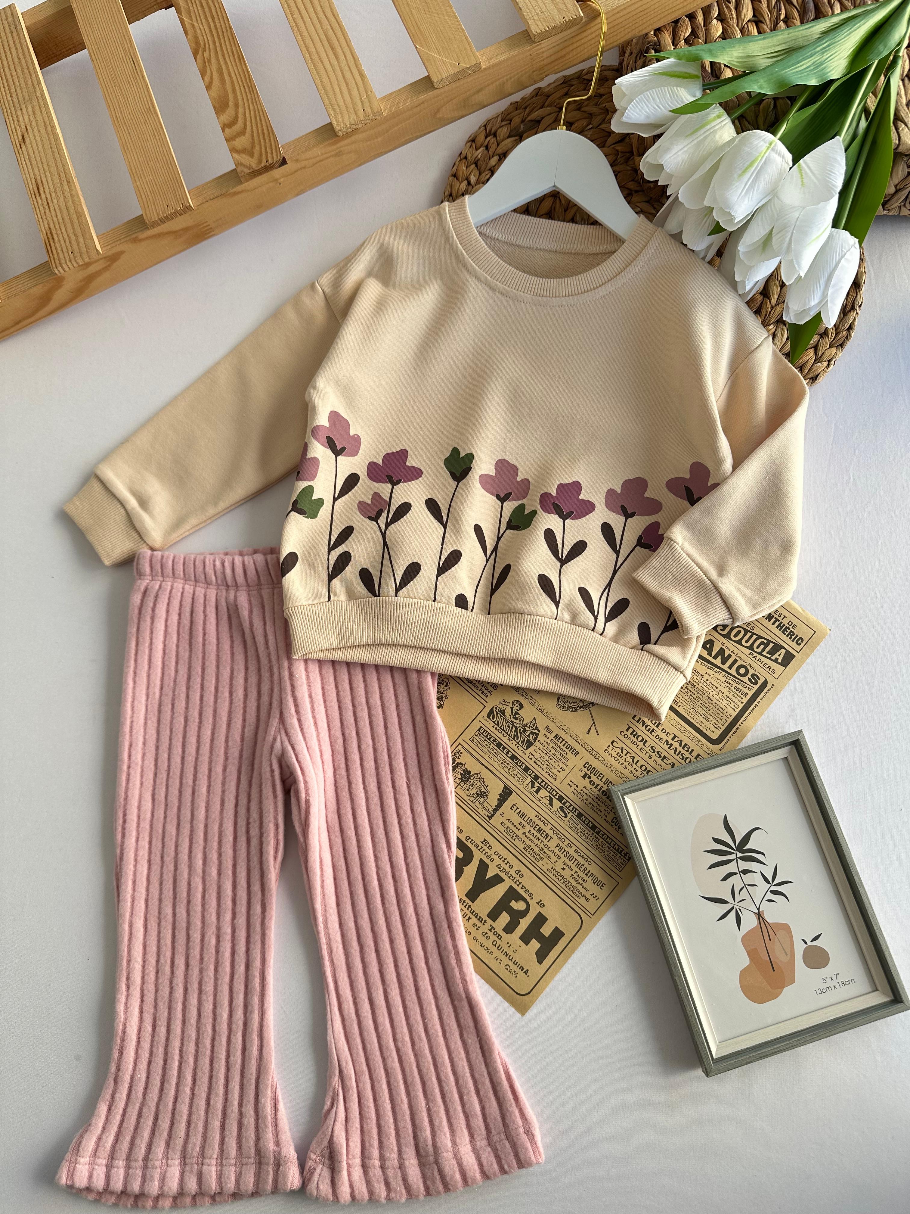 Kız Çocuk Pembe Çiçek Desenli Polar Taytlı Takım