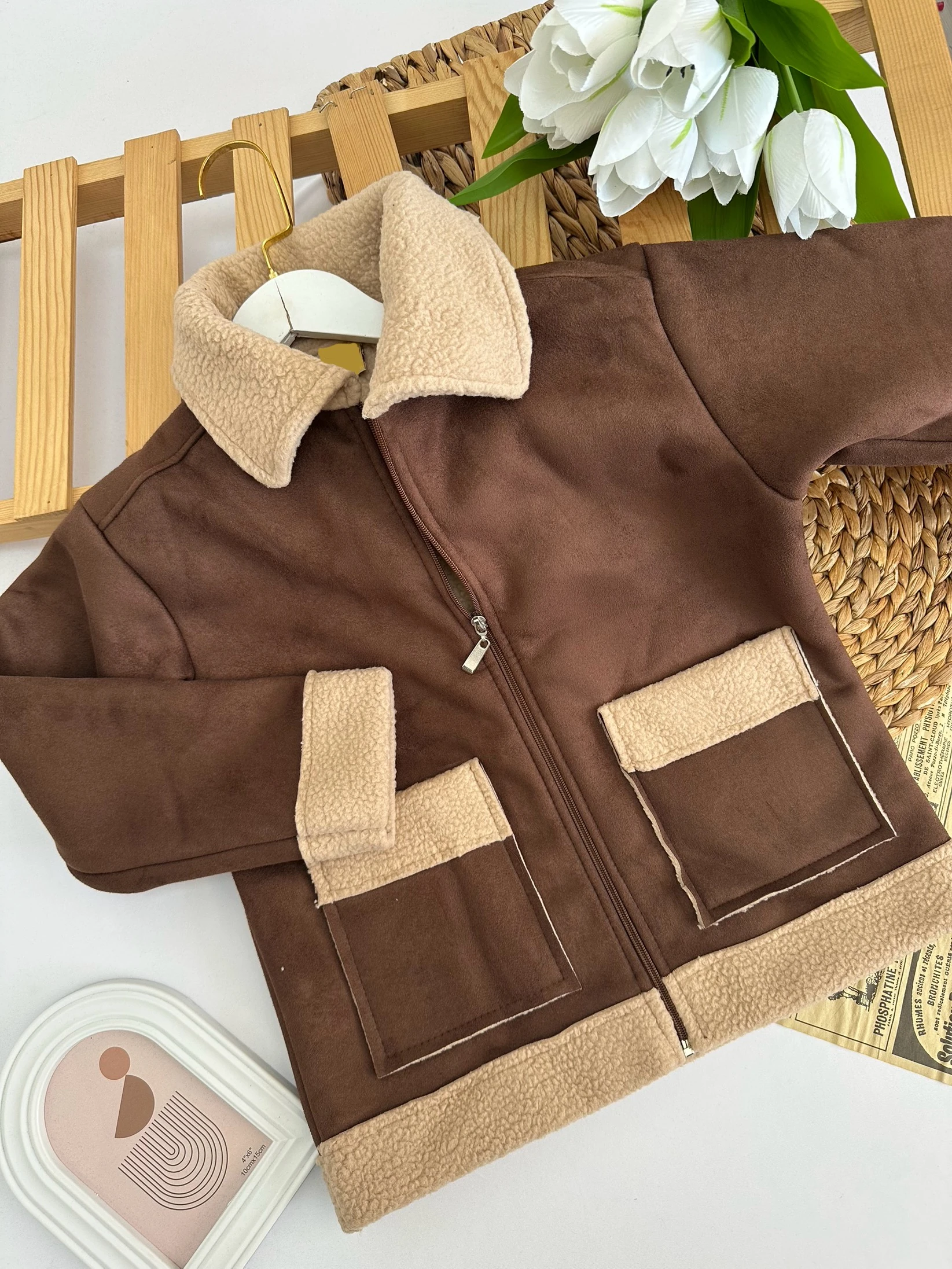 Erkek Çocuk Koyu Kahve İçi Yünlü Süet Mont