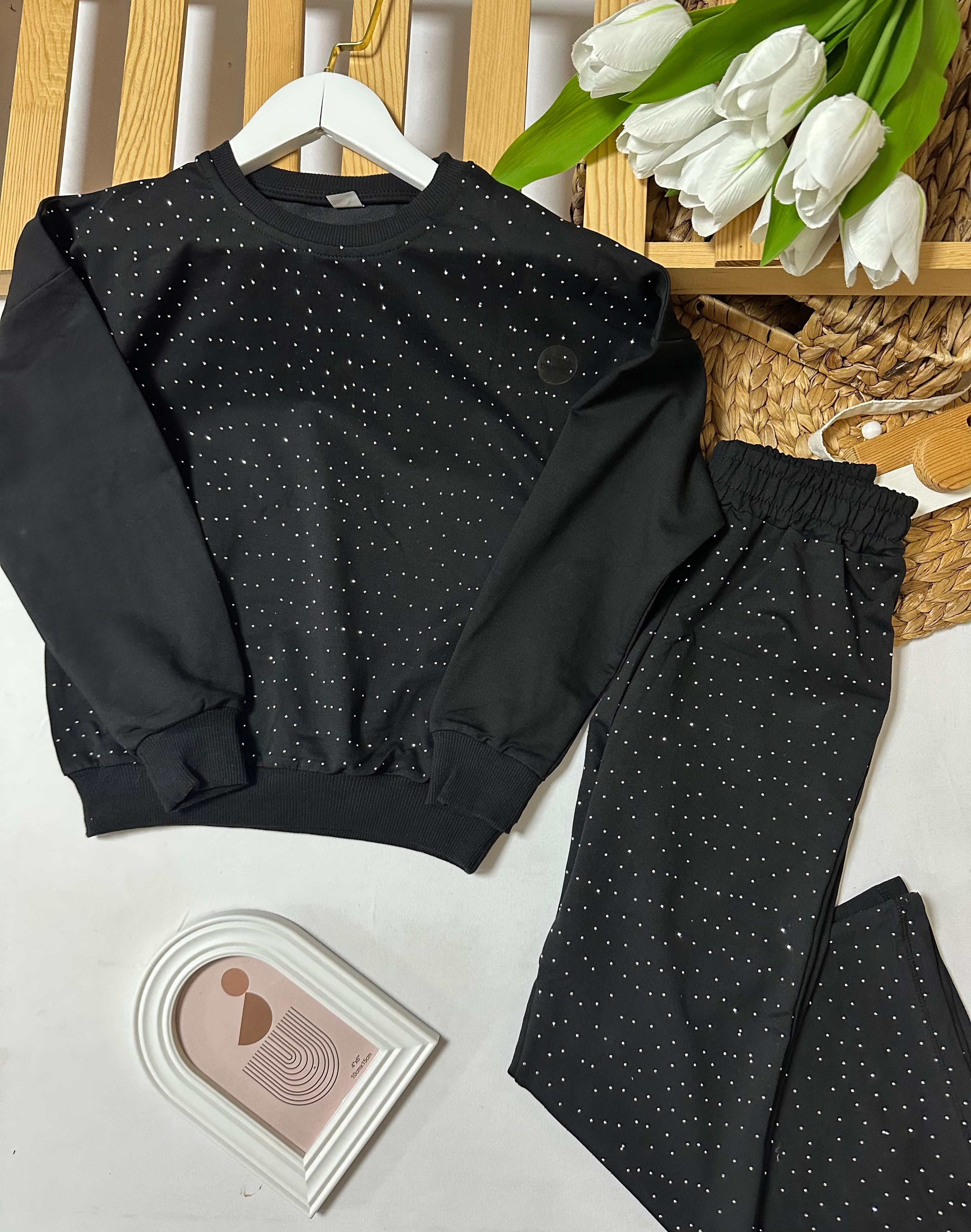 Kız Çocuk Siyah Taşlı Alt-Üst Takım
