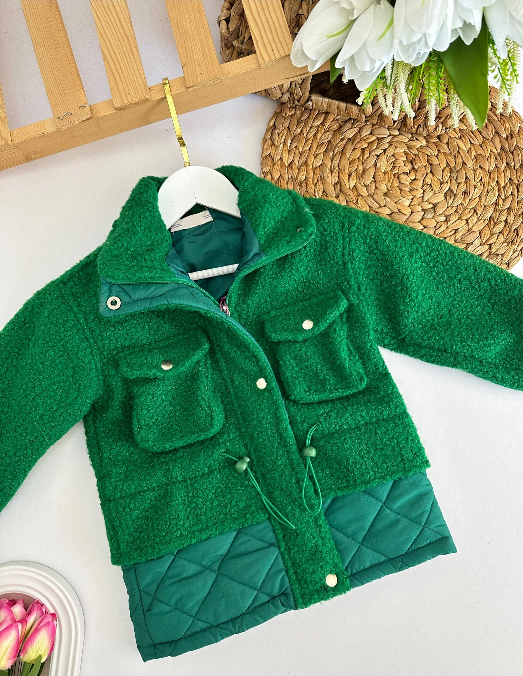 Kız Çocuk Yeşil Cep Detaylı Mont
