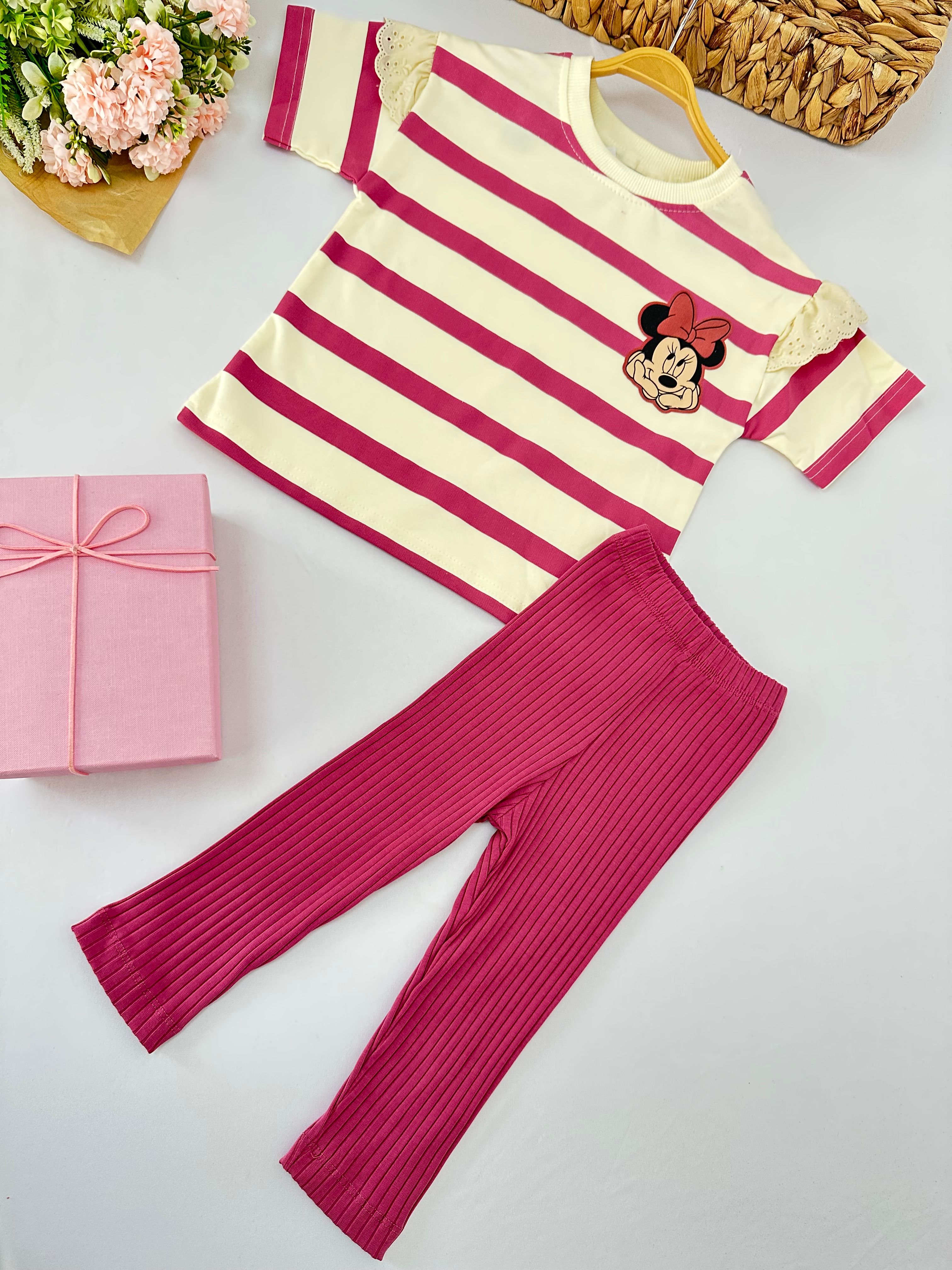 Kız Çocuk Pembe Çizgili Minnie Taytlı Takım