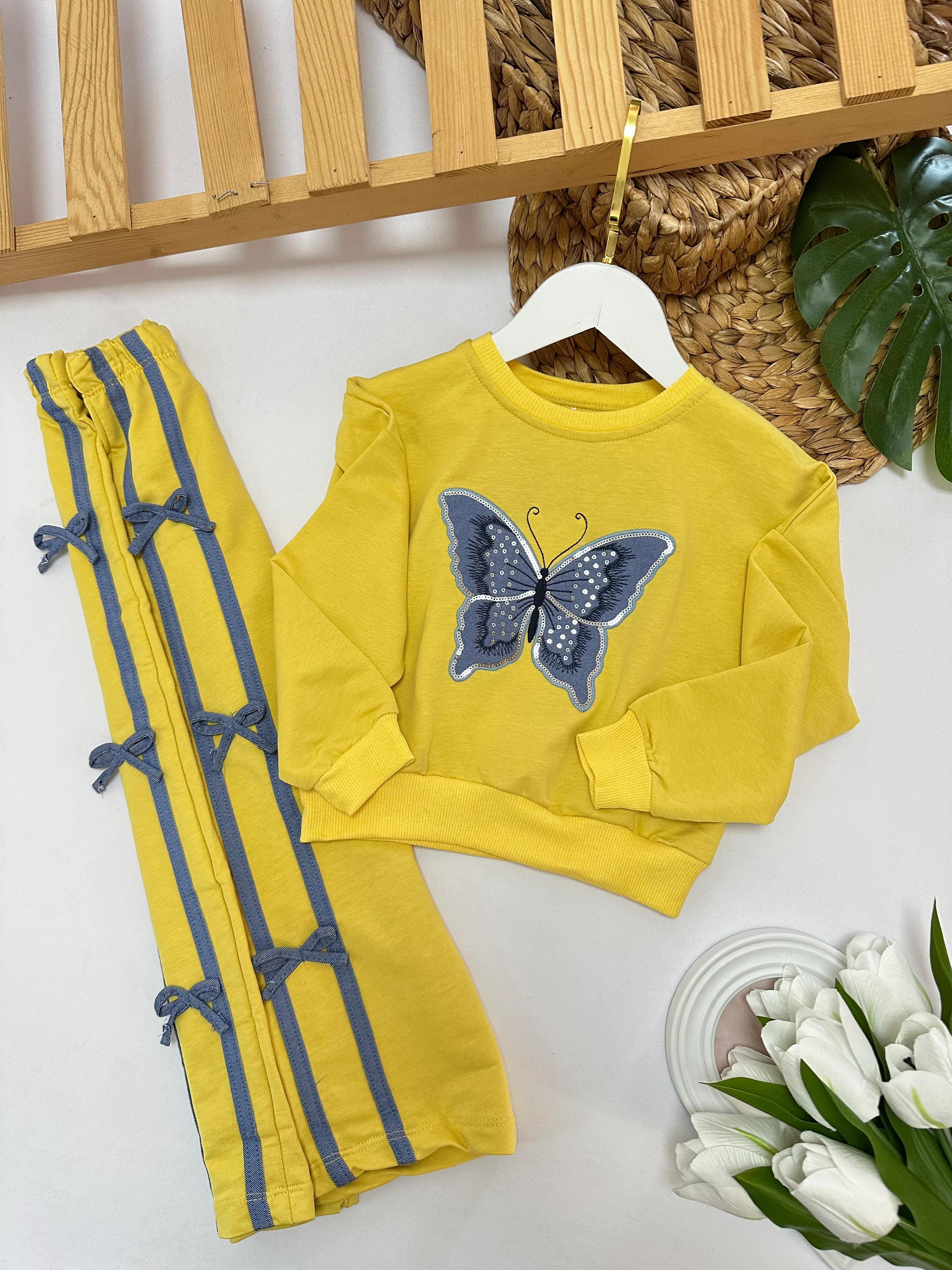 Kız Çocuk Sarı Kelebek Desenli Alt-Üst Takım