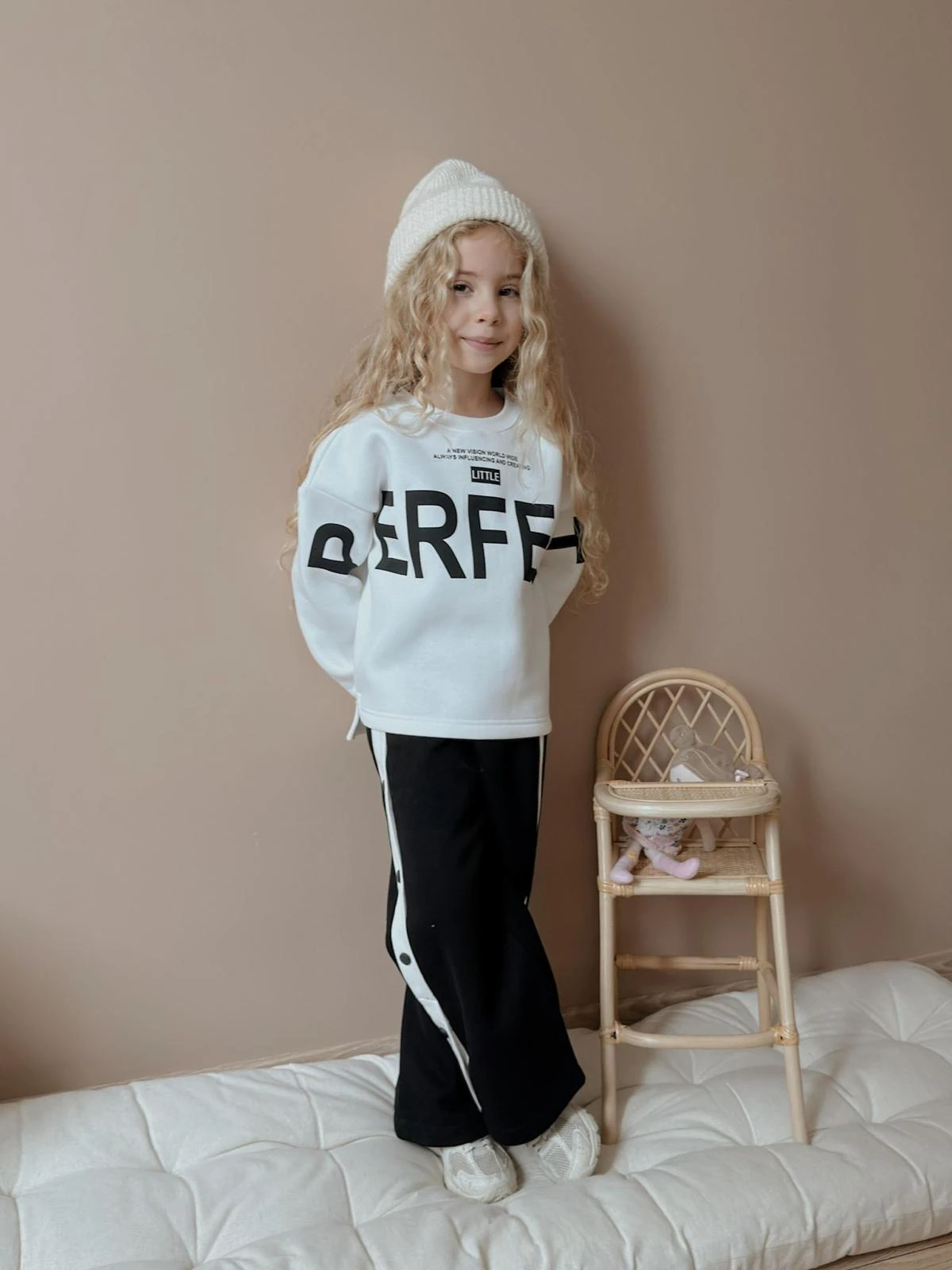 Kız Çocuk Beyaz Perfect Şeritli Takım