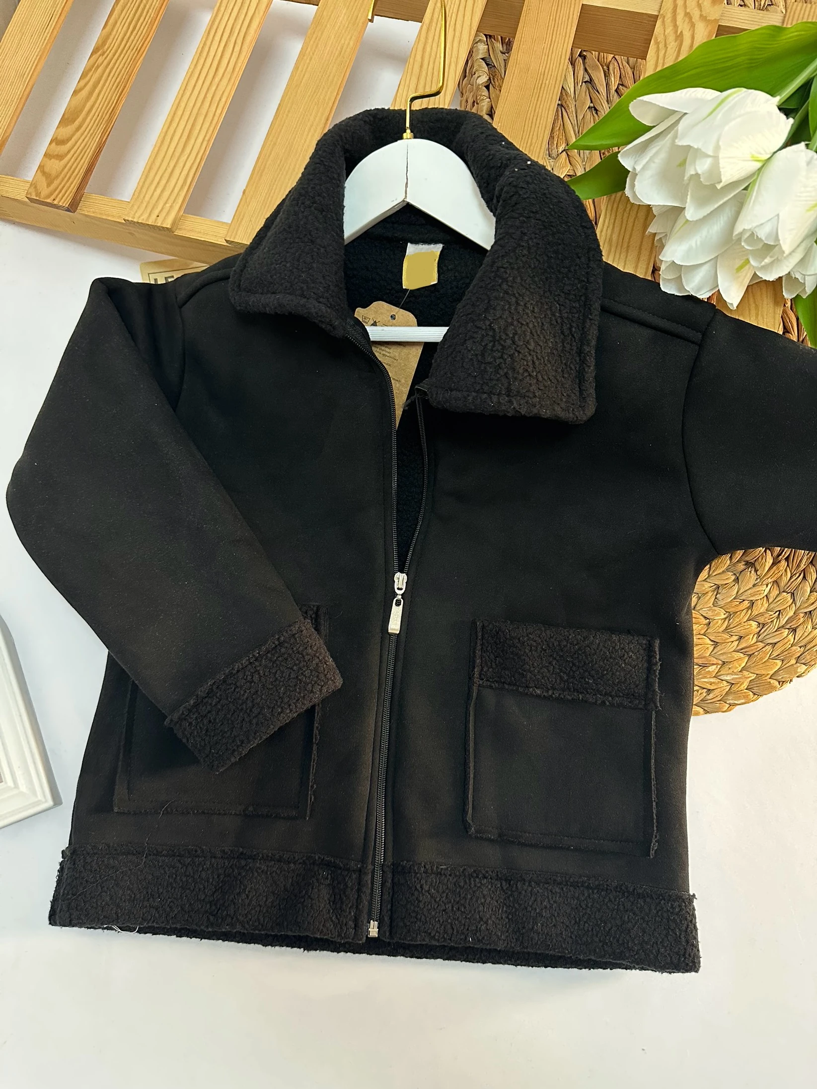 Erkek Çocuk Siyah İçi Yünlü Süet Mont