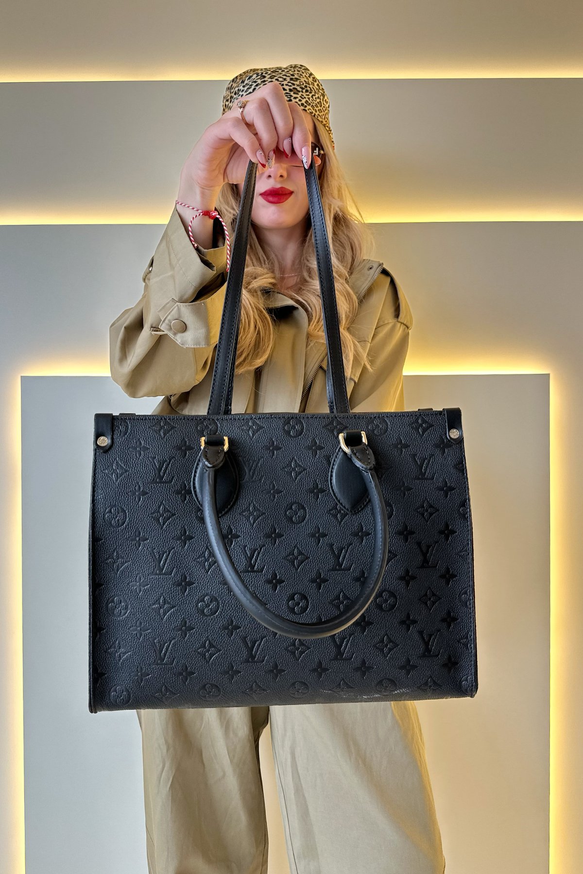 LV - Onthego Siyah