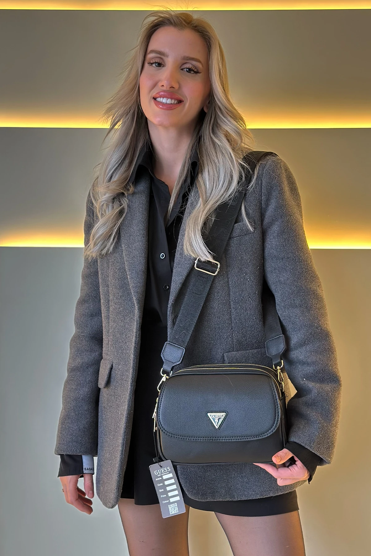 GSS - Kutu Kapaklı Siyah Çanta