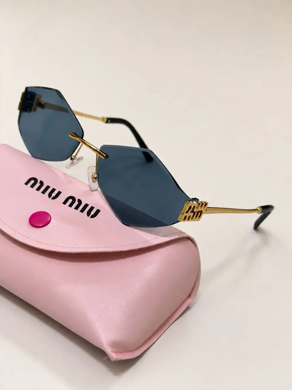Miu Miu Gold İthal Kadın Gözlük G4592-VLL