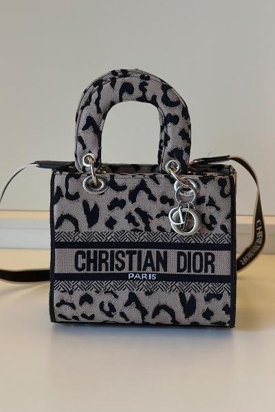 Chrstn Dr - Lady Leopar