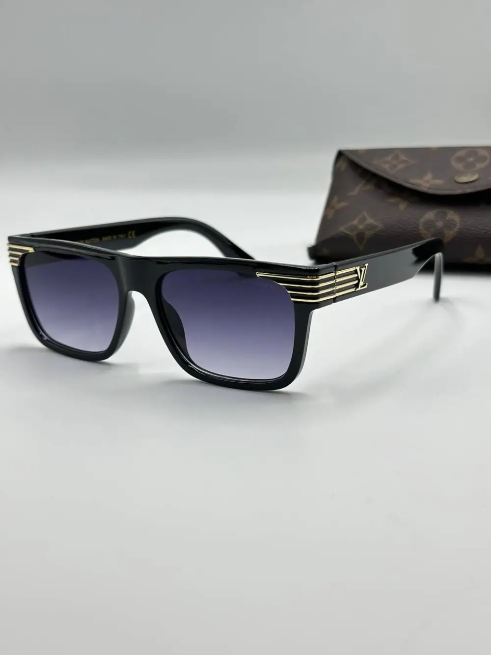 Louis Vuitton Cyclone Metal Siyah Erkek Gözlük G4753-CN