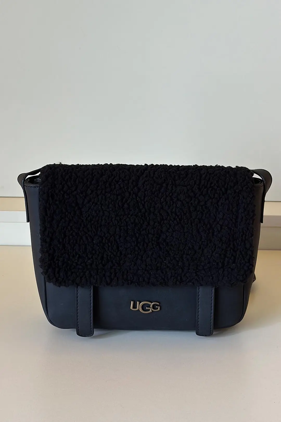 Ugg - Suede siyah