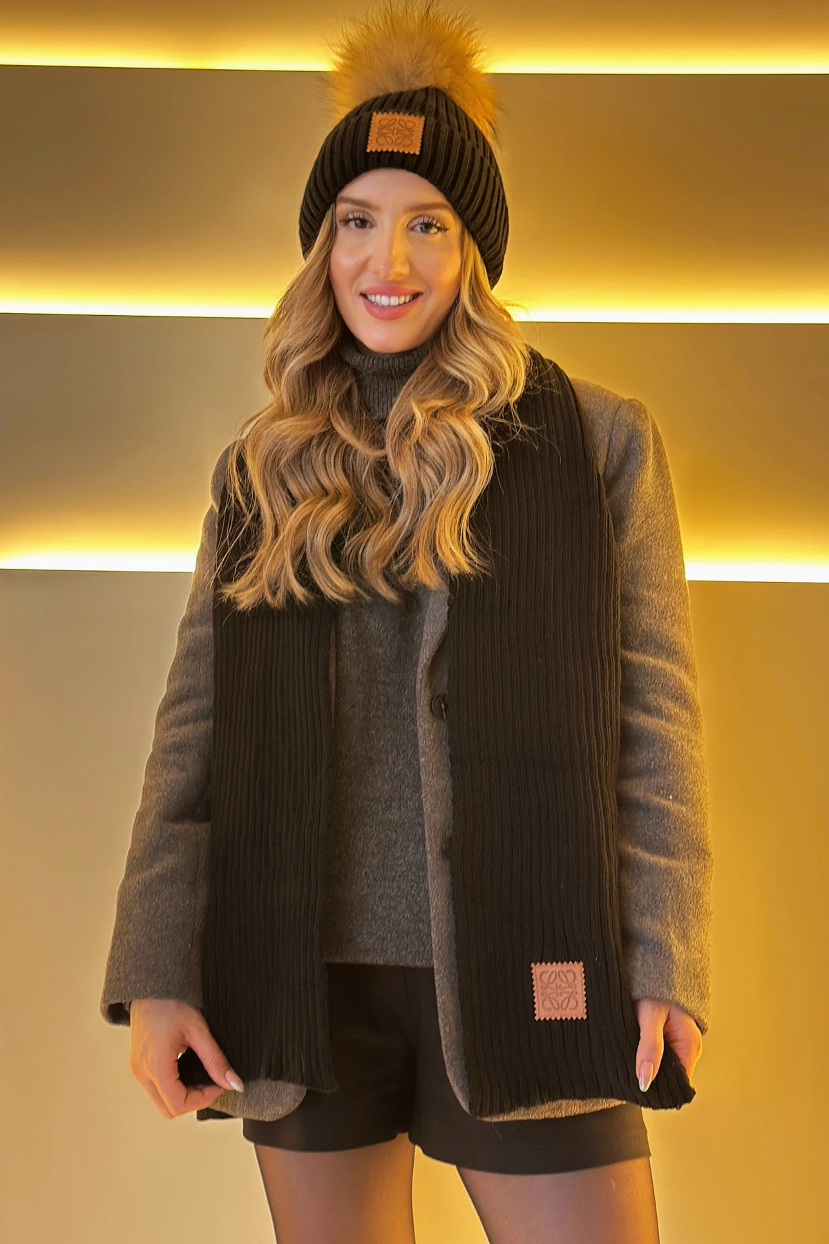 LW - Wolle Atkı Bere Takımı Siyah