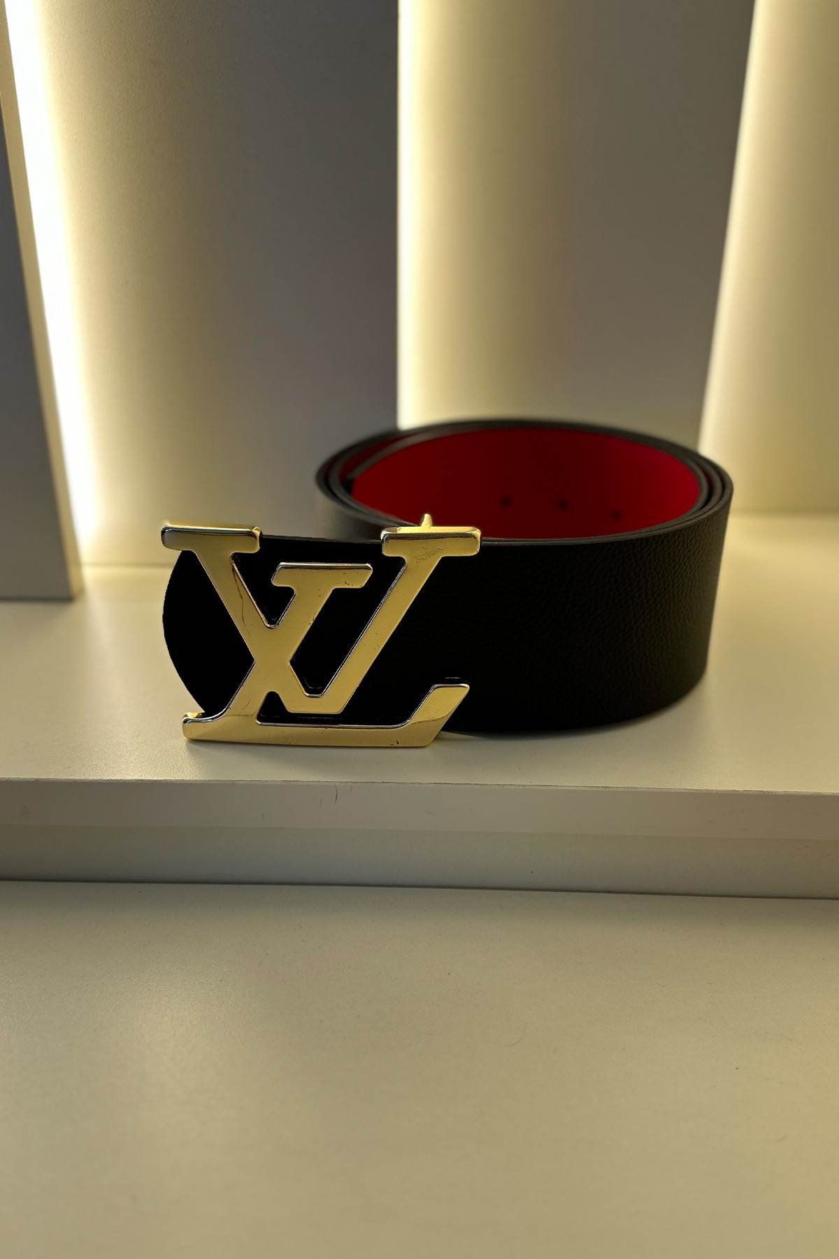 Lv - Kalın Kemer Gold Logo