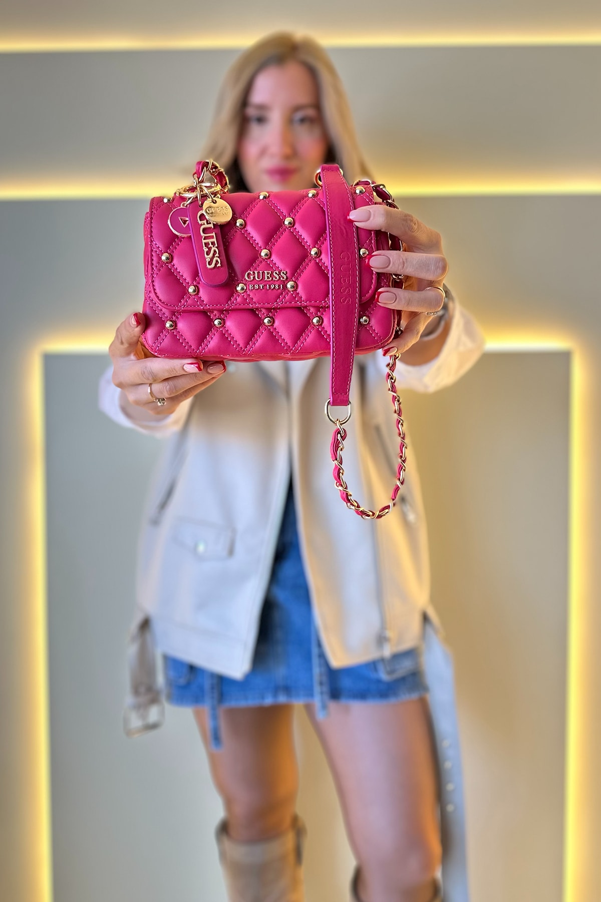Gues - Mini Trok Koyu Pembe