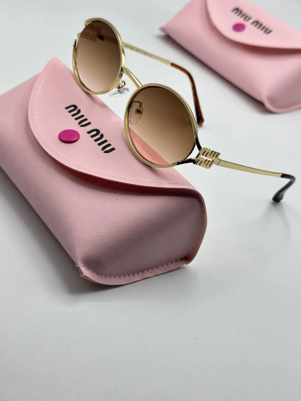 Miu Miu SMUA54 Kahverengi Metal Yuvarlak Kadın Güneş Gözlüğü G4829-DB
