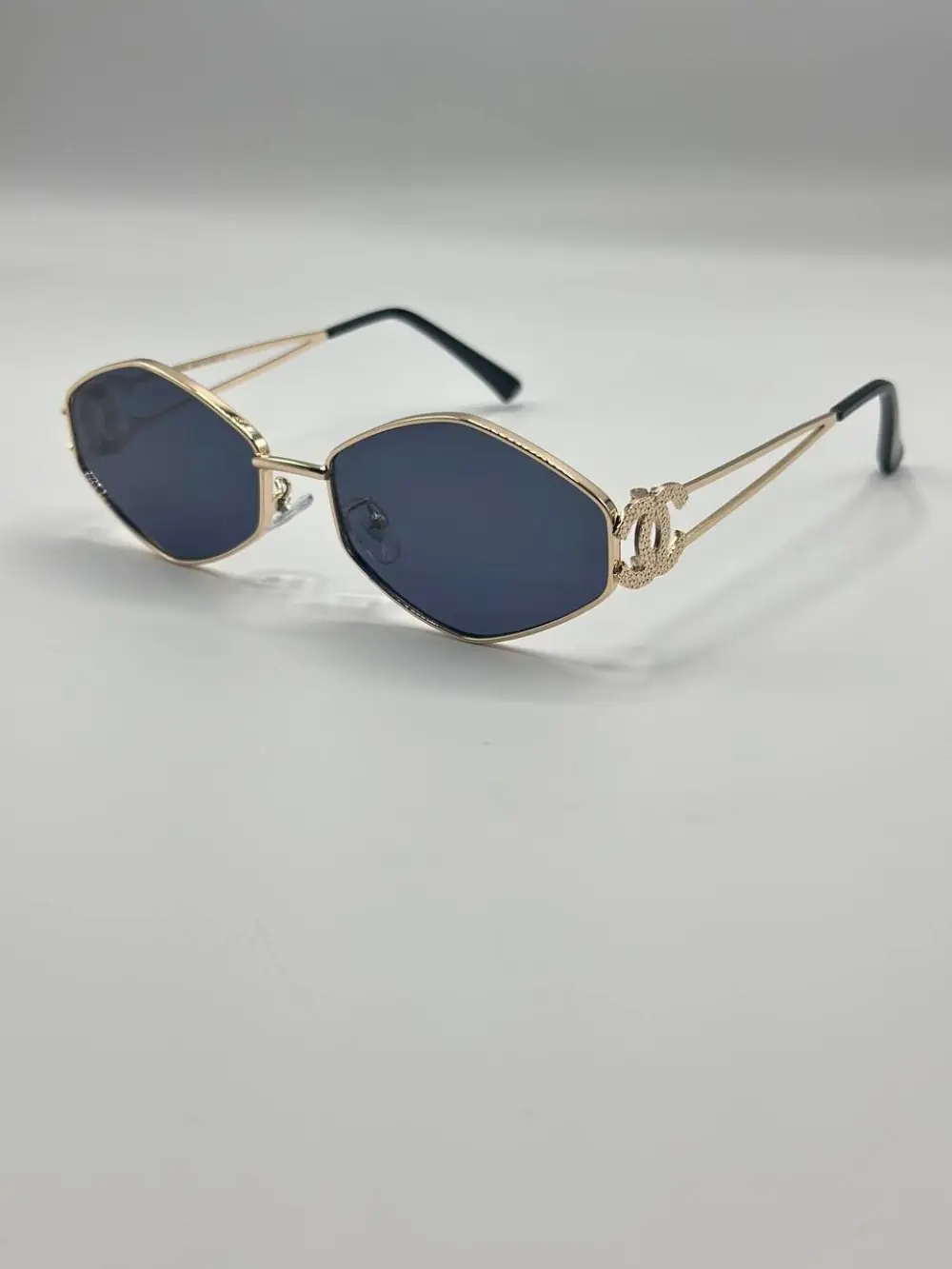 CHNL - Siyah cam Logolu Gold Metal Güneş Gözlüğü G4741