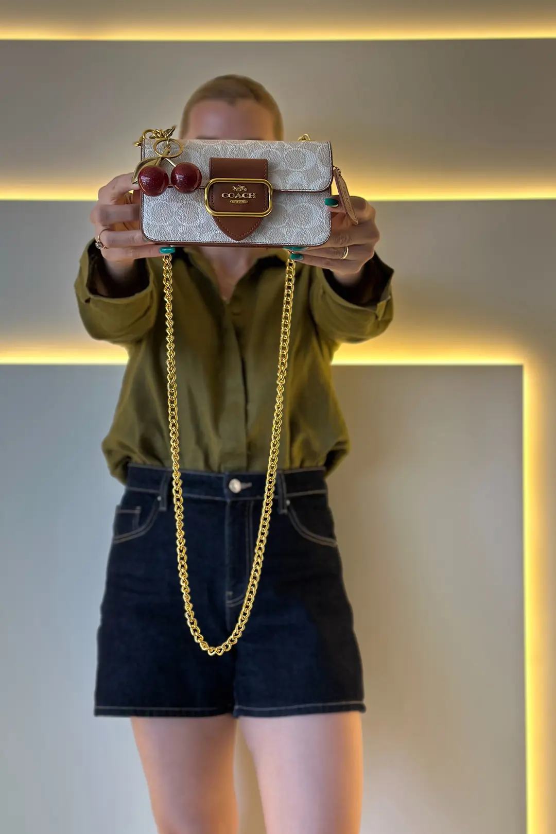 Cch - Bag Anahtarlıklı Beyaz Taba Detay