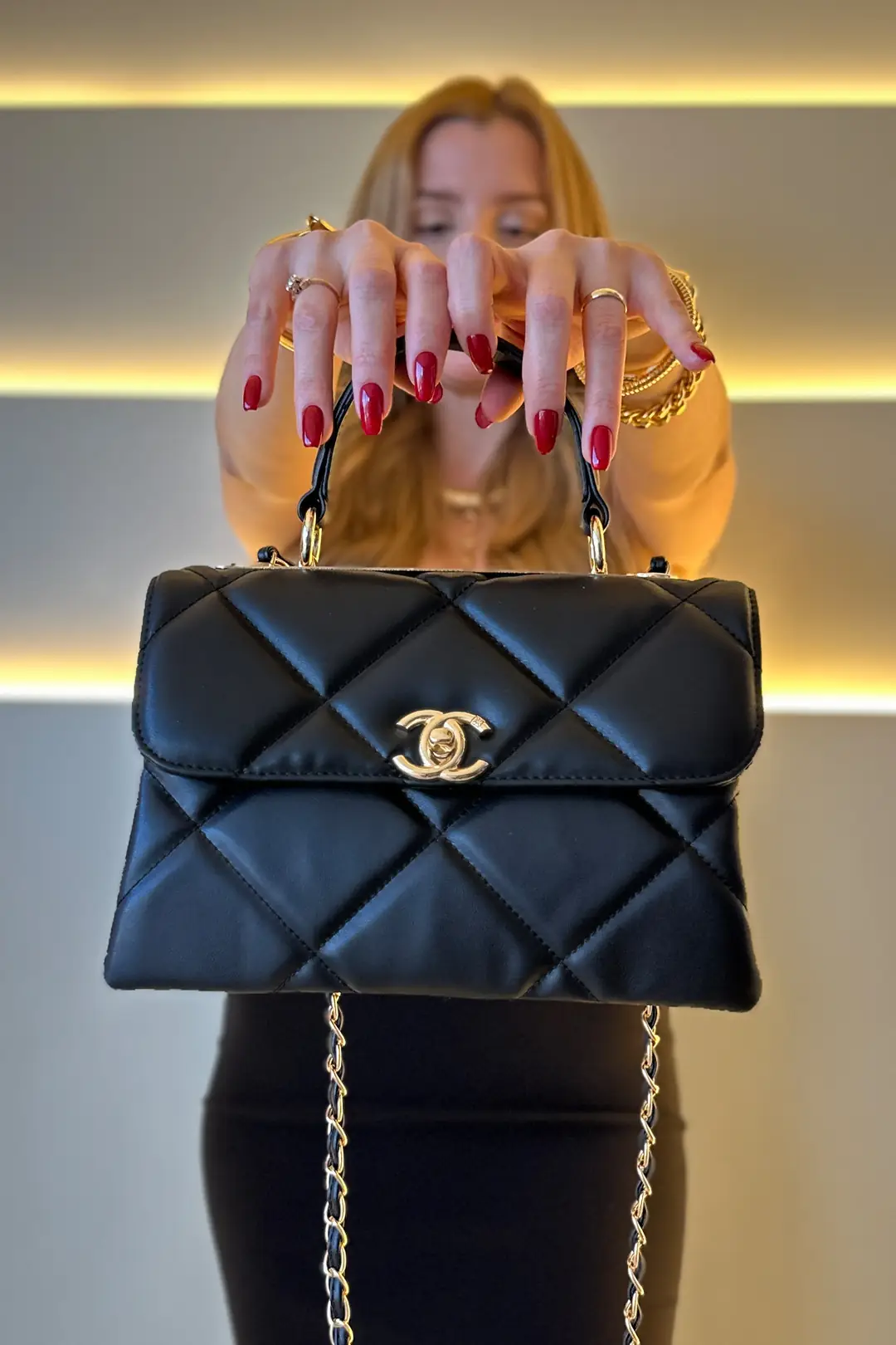CHNL- Lambskin Siyah Düz Deri