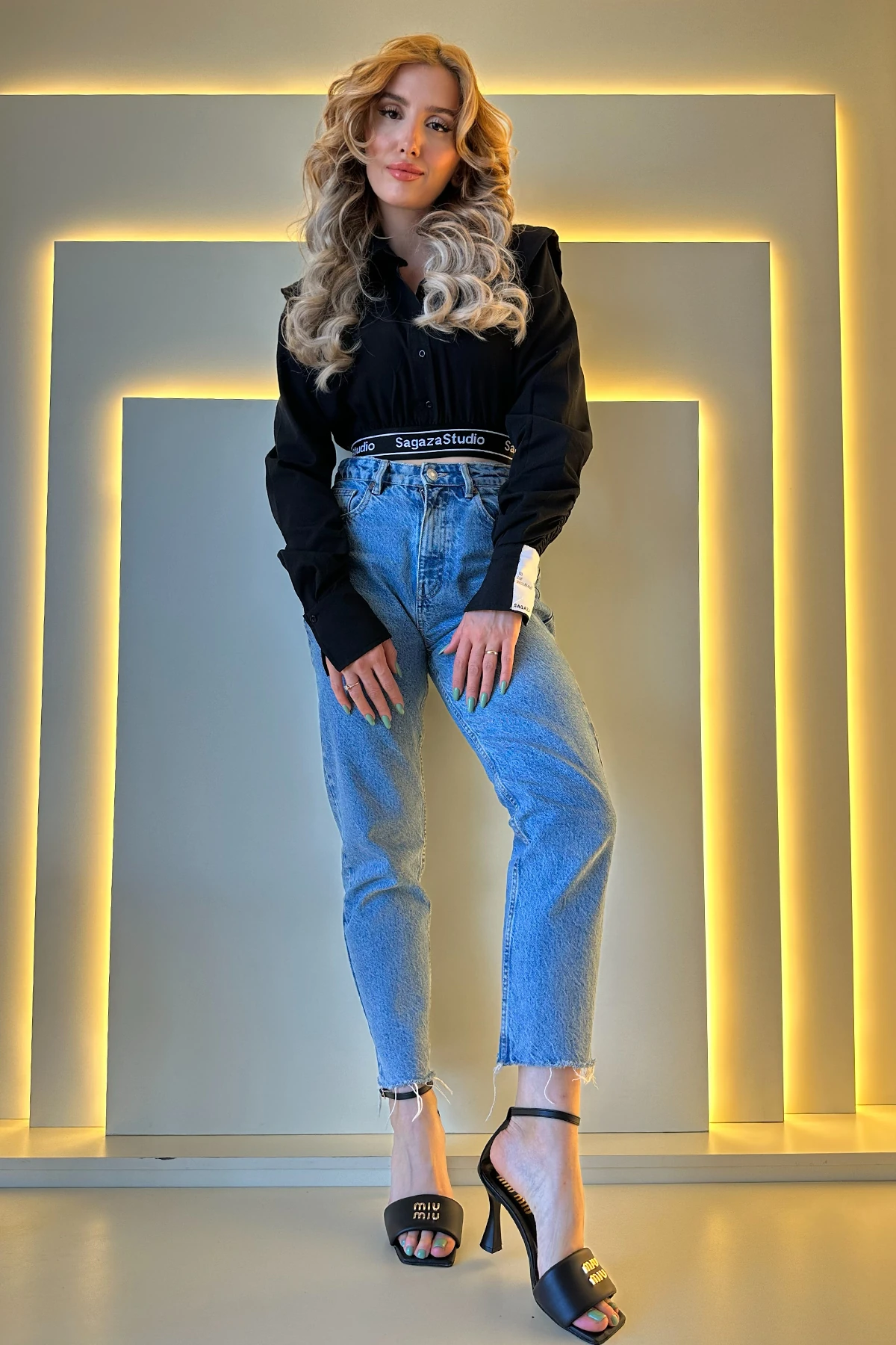 Miu Mi - Topuklu Ayakkabı Siyah Detay 01