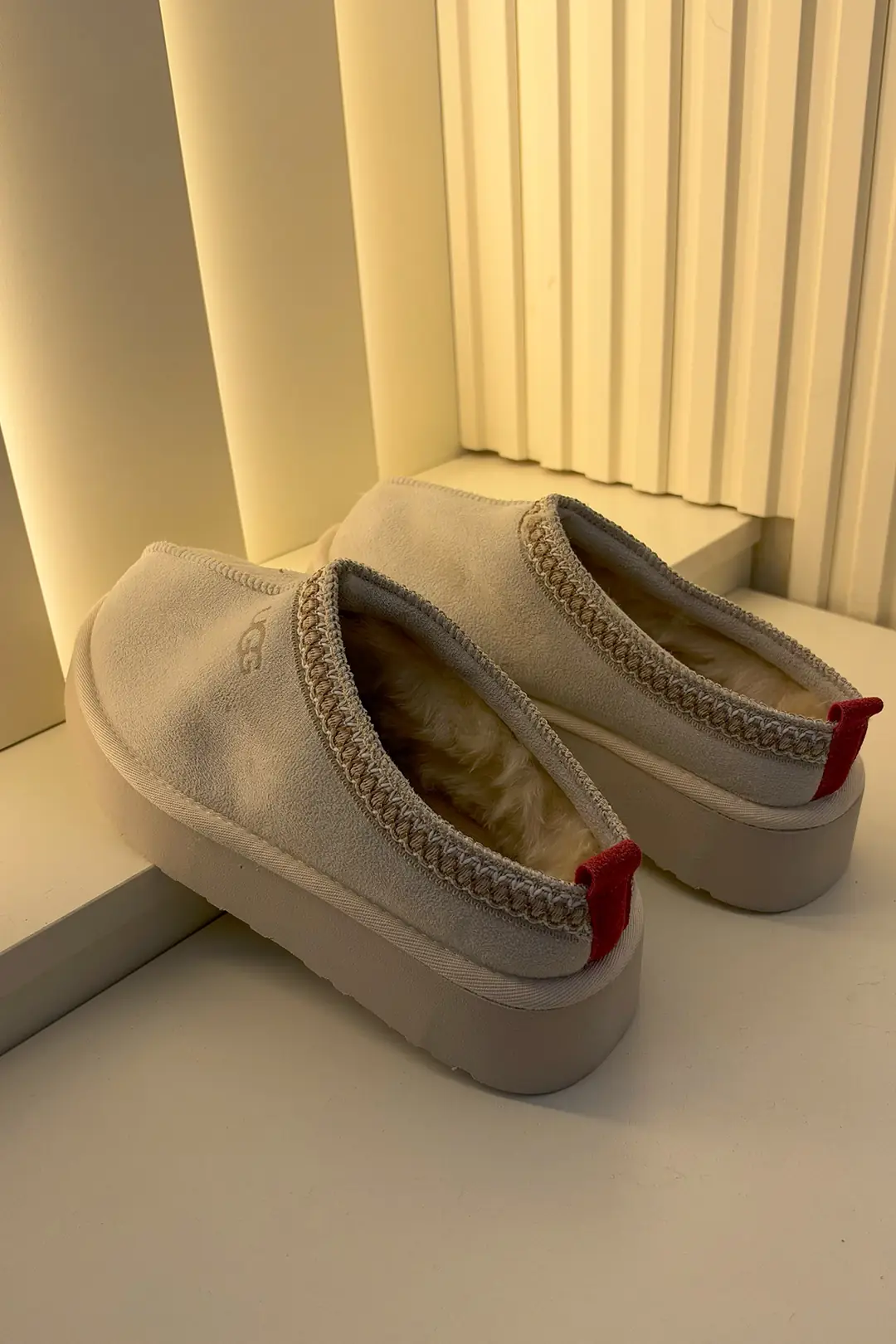 Ugg - Yeni Sezon Terlik Krem