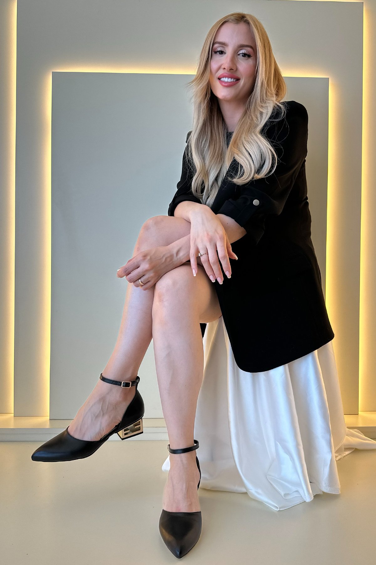 Fnd - Kısa Topuklu Siyah