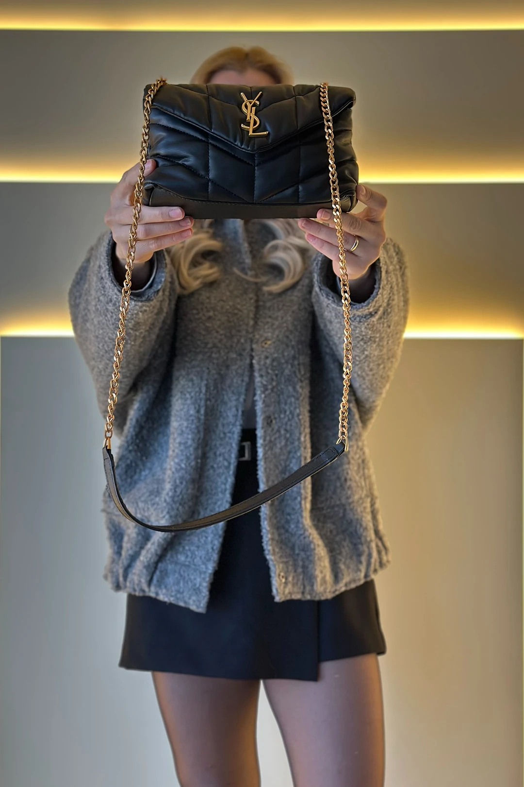 YSL - Puf Mini Siyah Gold detay Çanta