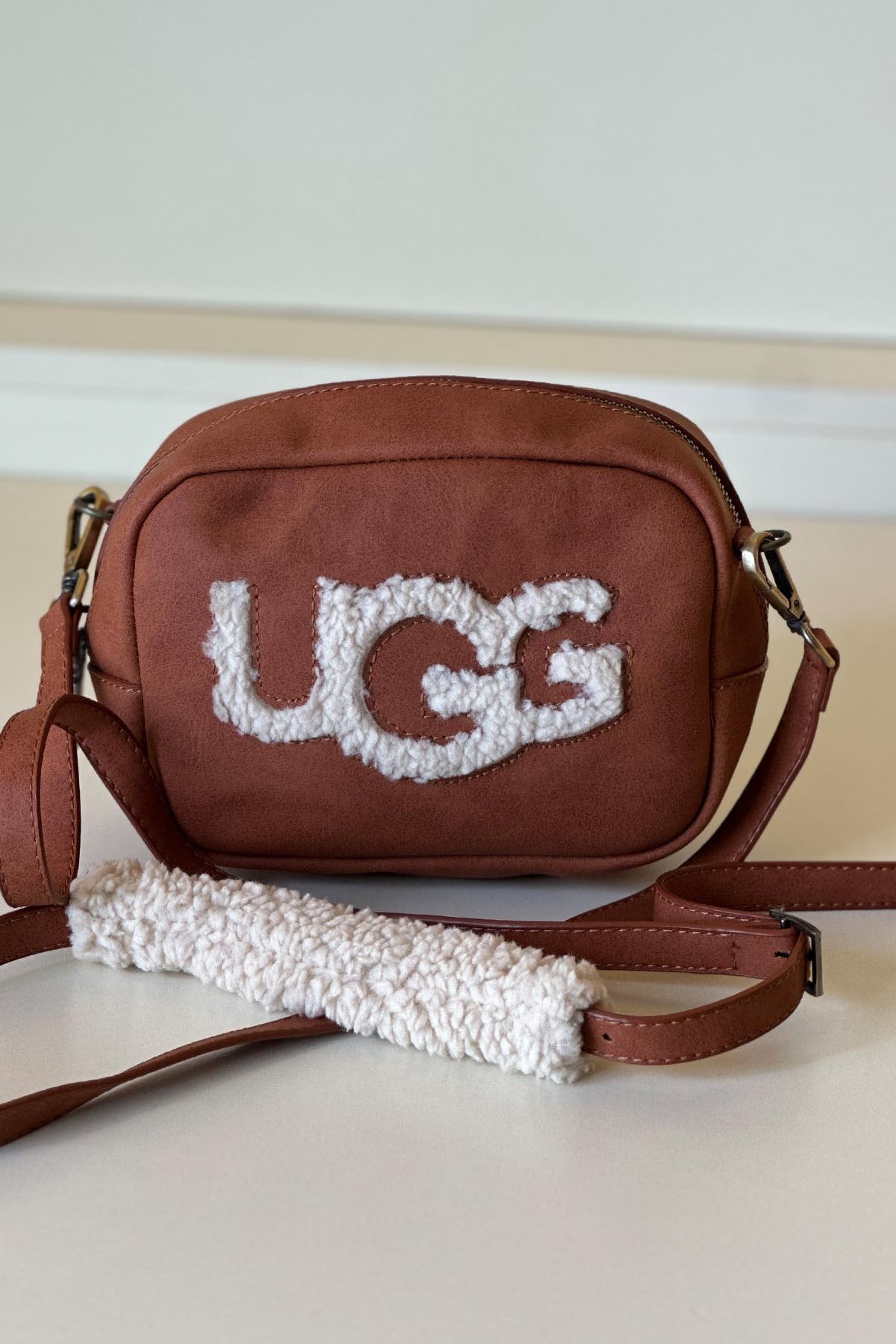 Ugg - Janey Taba Krem Detay