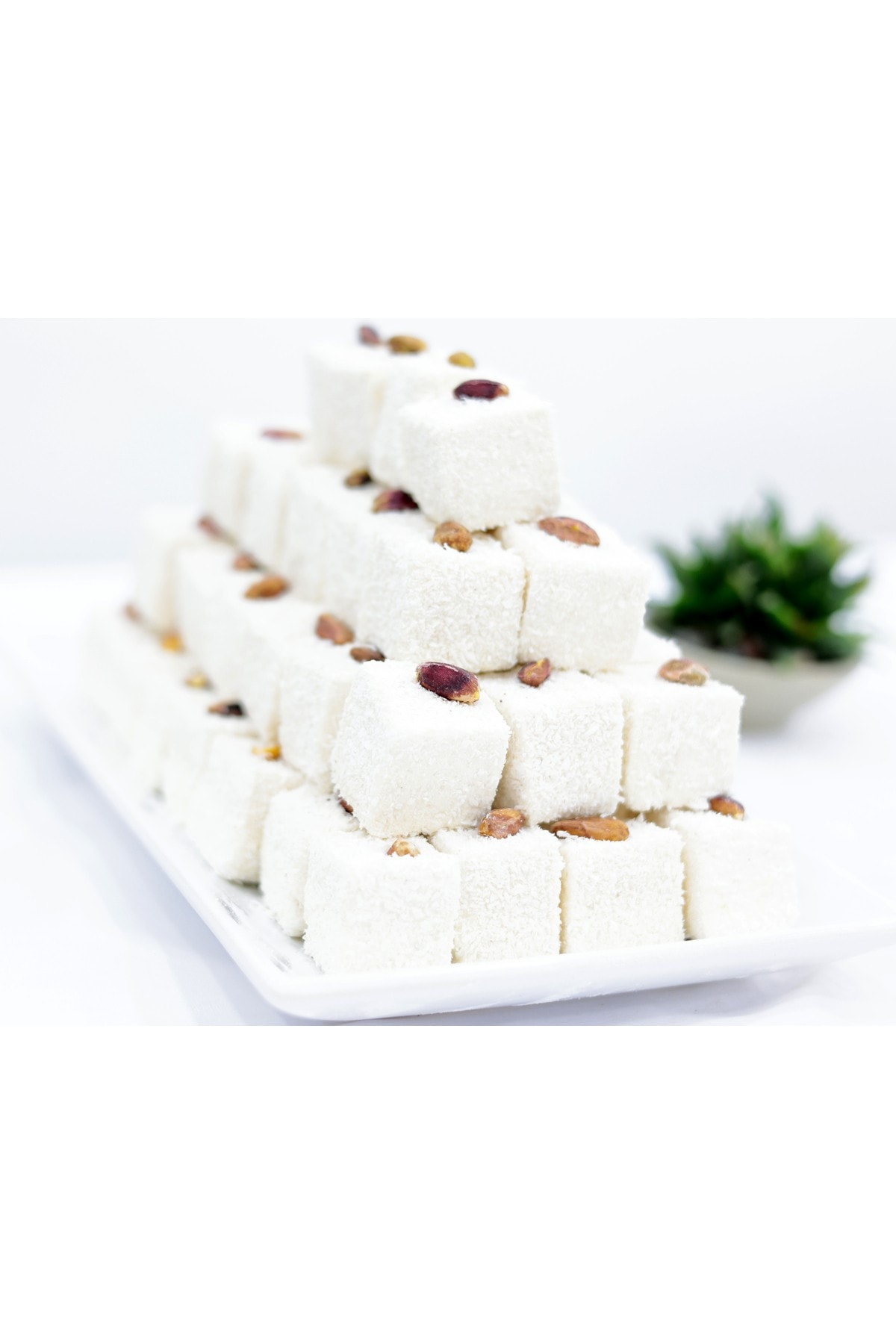 Fıstıklı Sultan Lokum 250 gr – Antep Fıstığıyla Kaplı Geleneksel Lokum