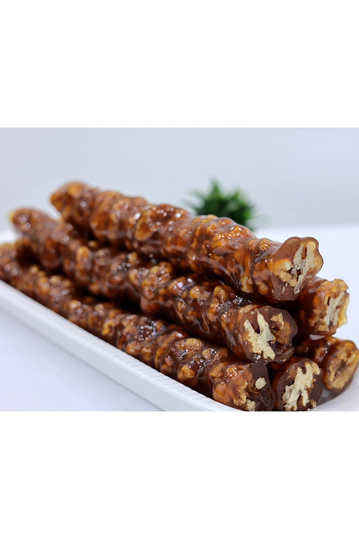 Siyah Kelebek Sucuk 1000 gr – Geleneksel Tatlı Atıştırmalık