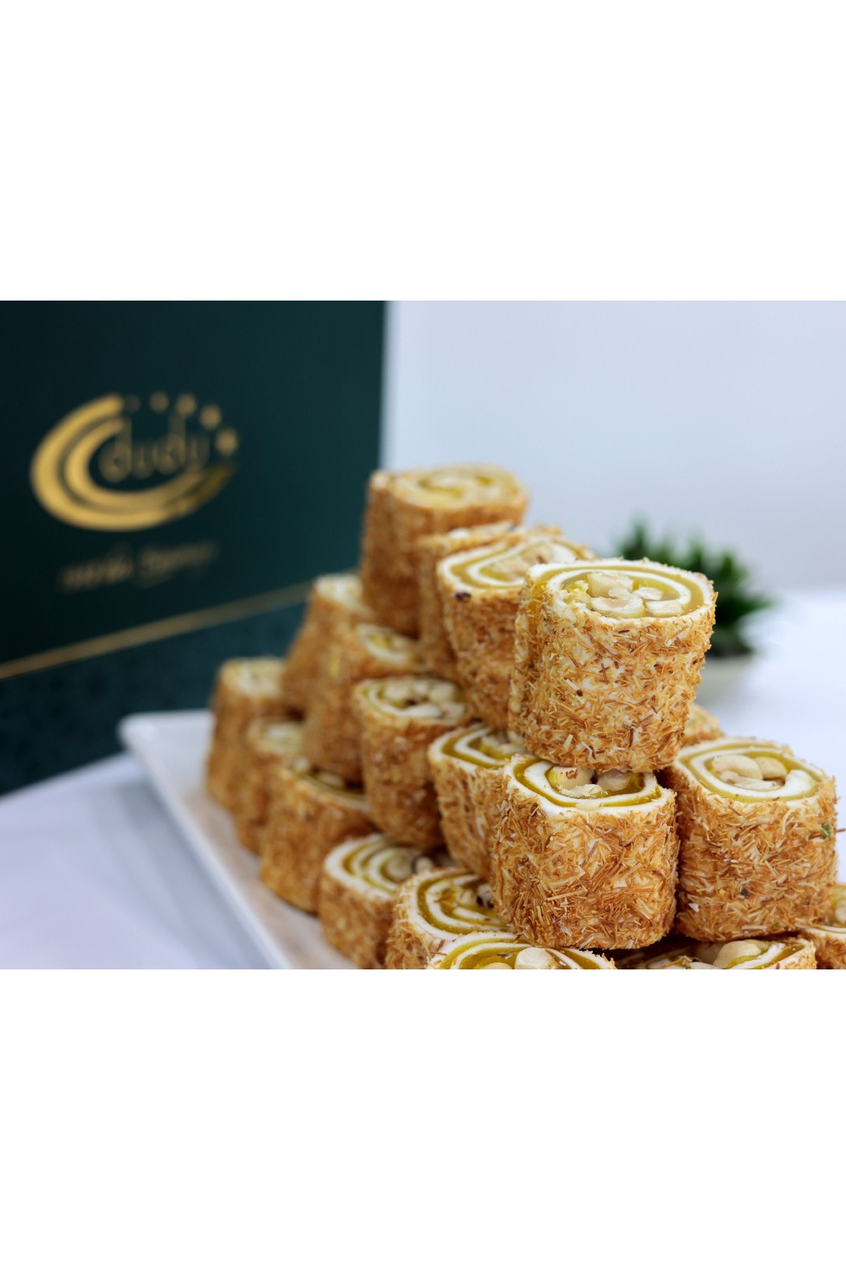 Kadayıflı Sarma Lokum 250 gr – İnce Kadayıf Kaplı Lokum