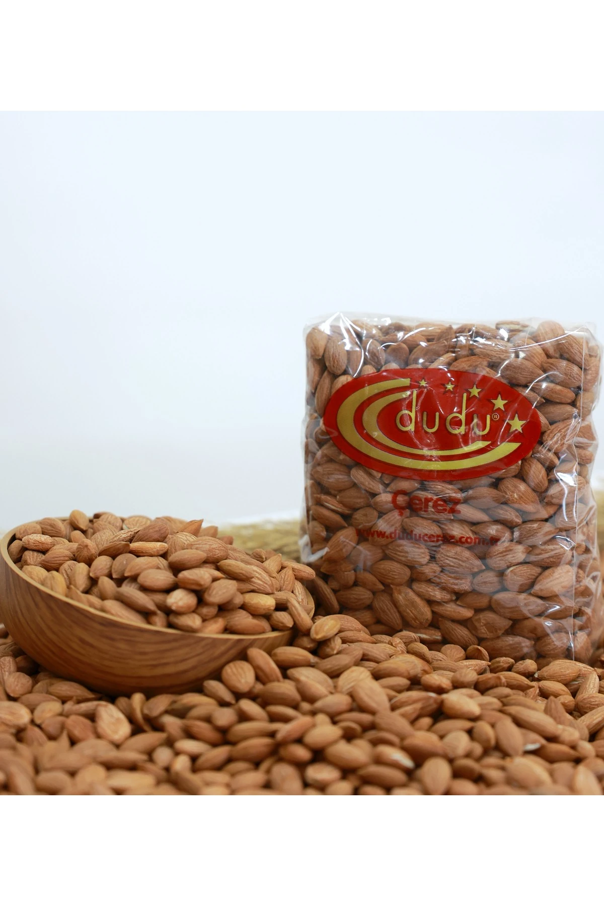 Gün Kurusu Kayısı Çekirdeği 1000 gr – Tatlı Aromalı & Katkısız Lezzet