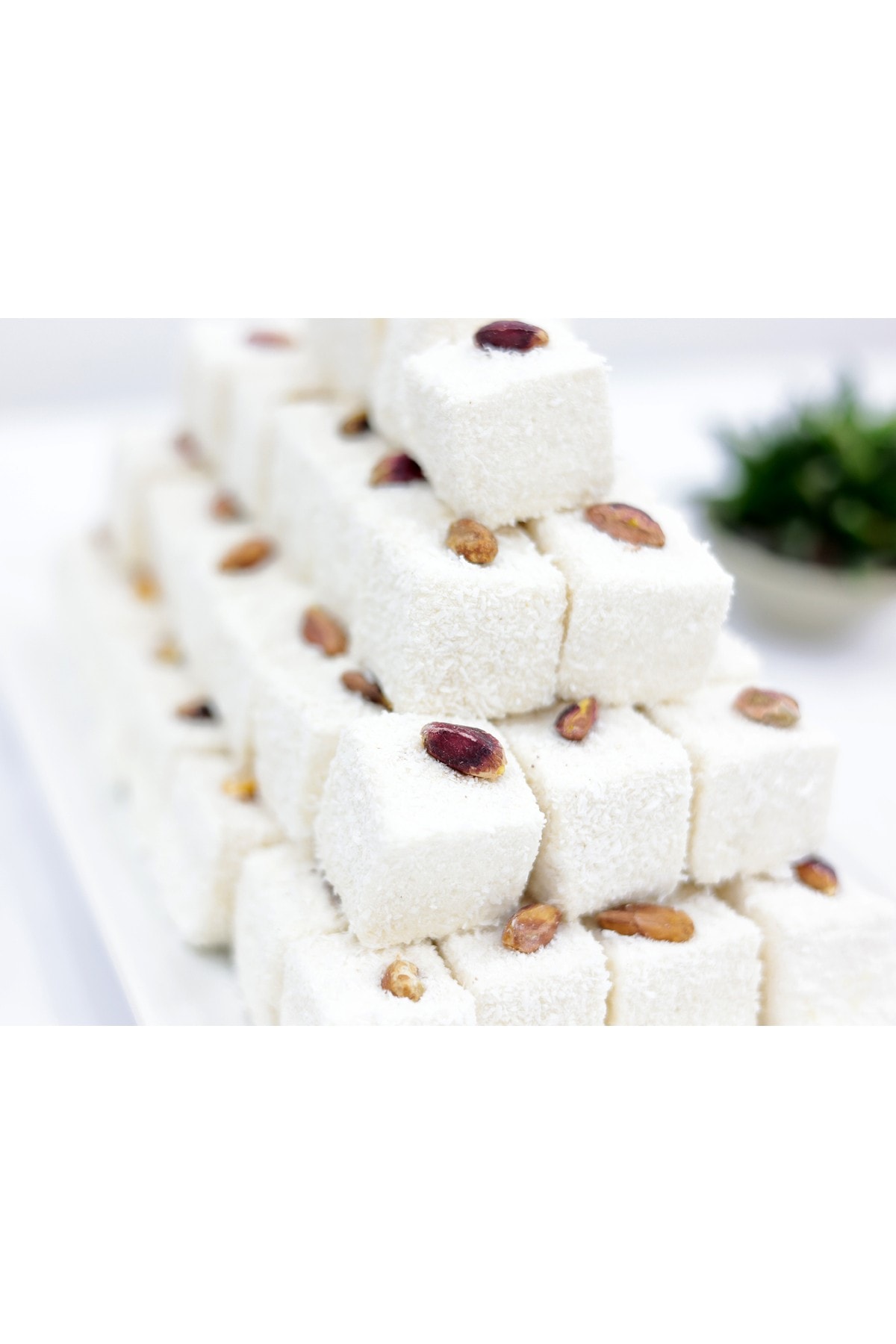Fıstıklı Sultan Lokum 250 gr – Antep Fıstığıyla Kaplı Geleneksel Lokum