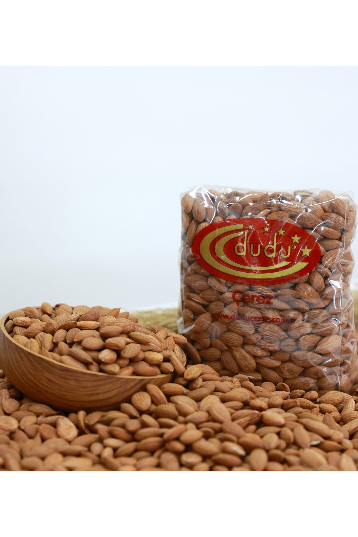Gün Kurusu Kayısı Çekirdeği 500 gr – Tatlı Aromalı & Katkısız Lezzet