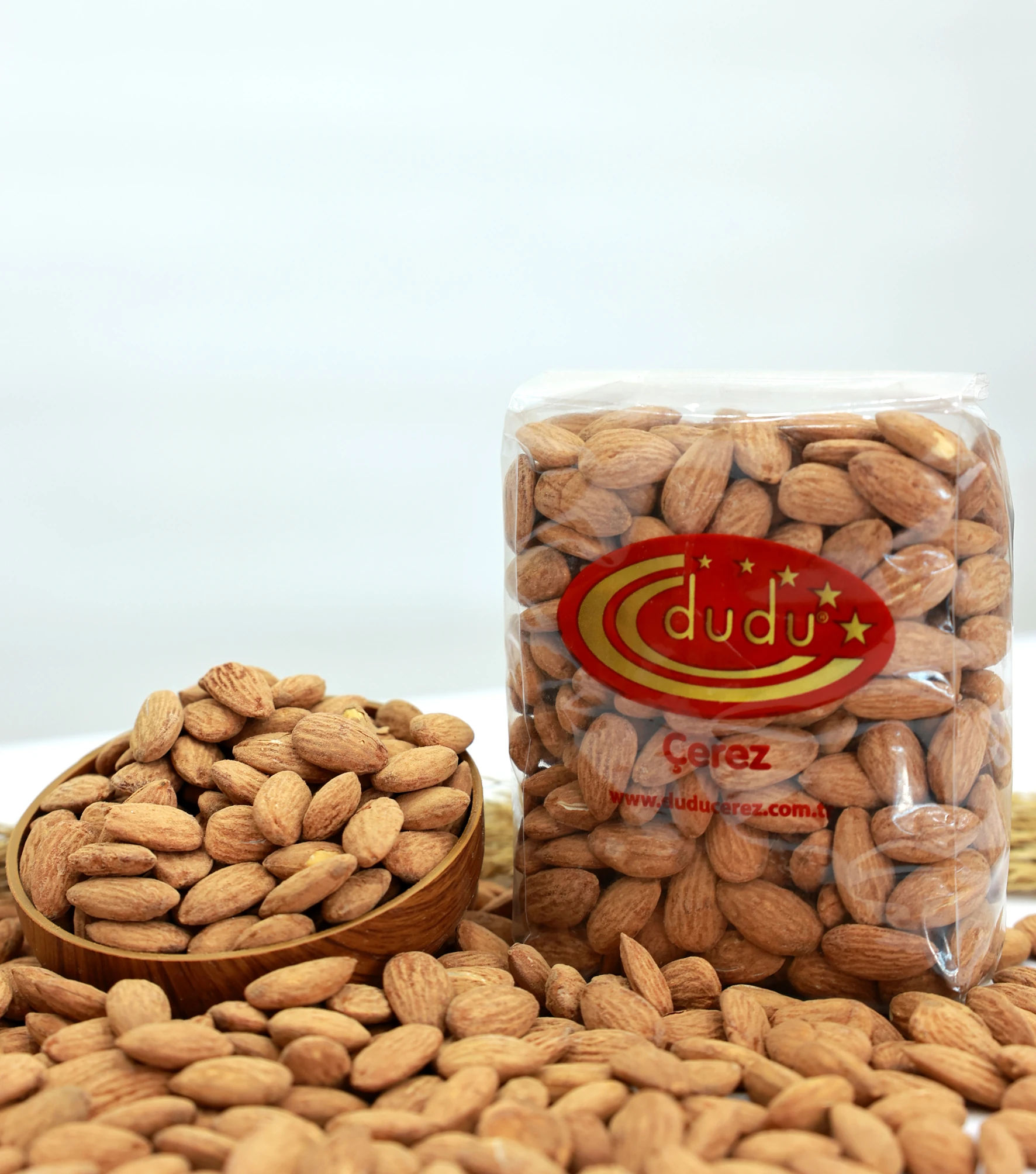 Kavrulmuş Badem İçi 250 gr – Doğal, Katkısız ve Besleyici Atıştırmalık