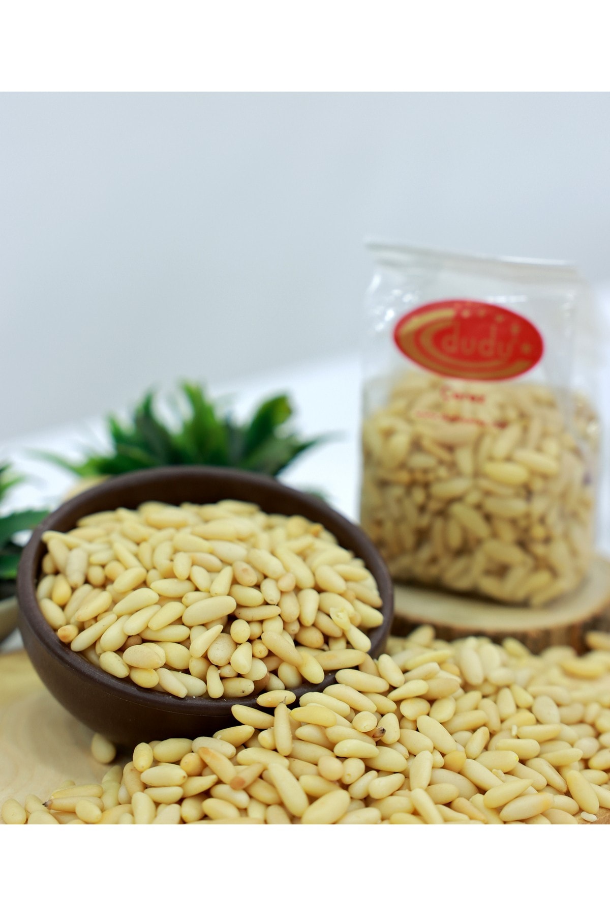 Dolmalık Fıstık Extra 250 gr – İnce Kırık Çam Fıstığı