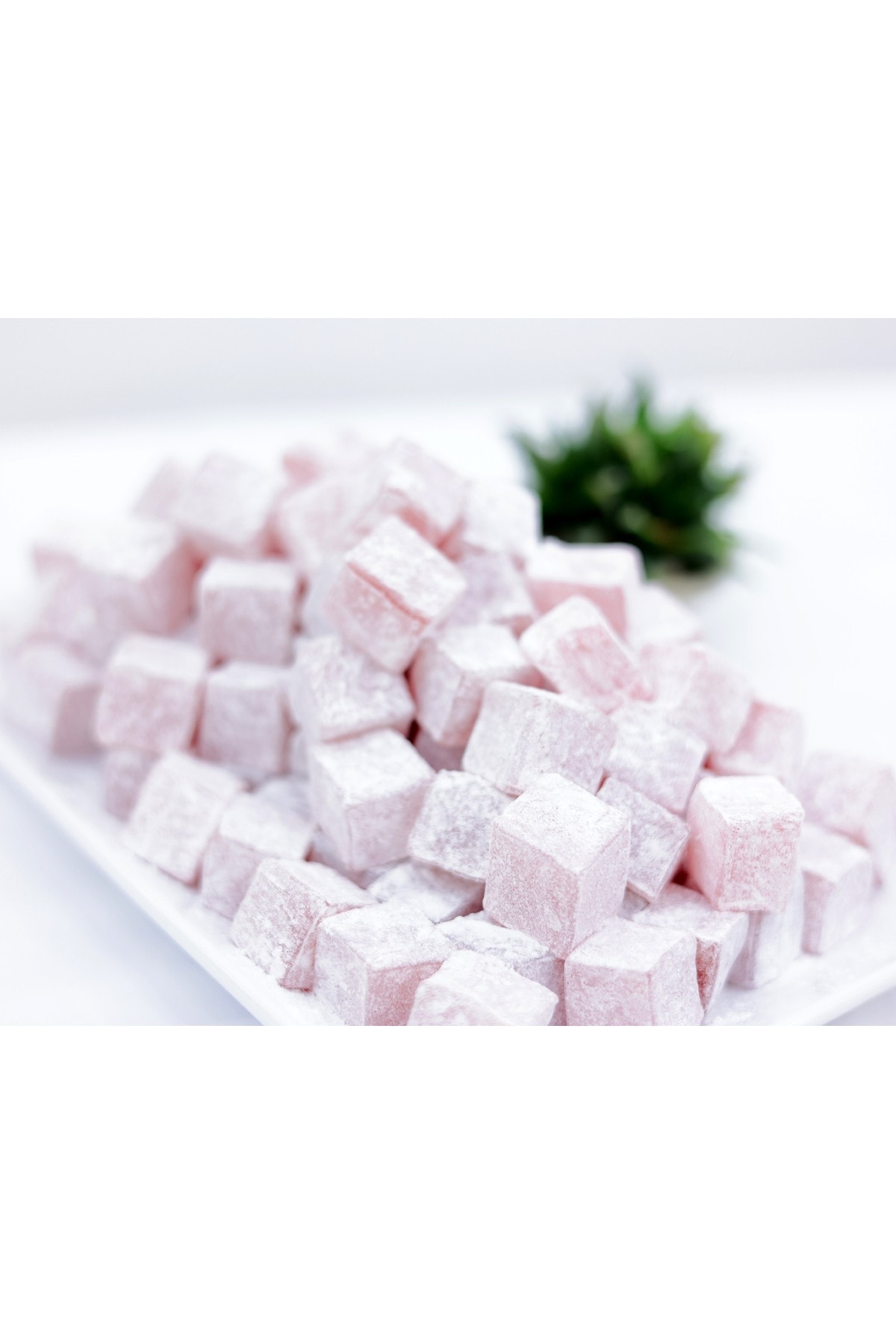 Güllü Lokum 500 gr – Geleneksel Gül Aromalı Lokum