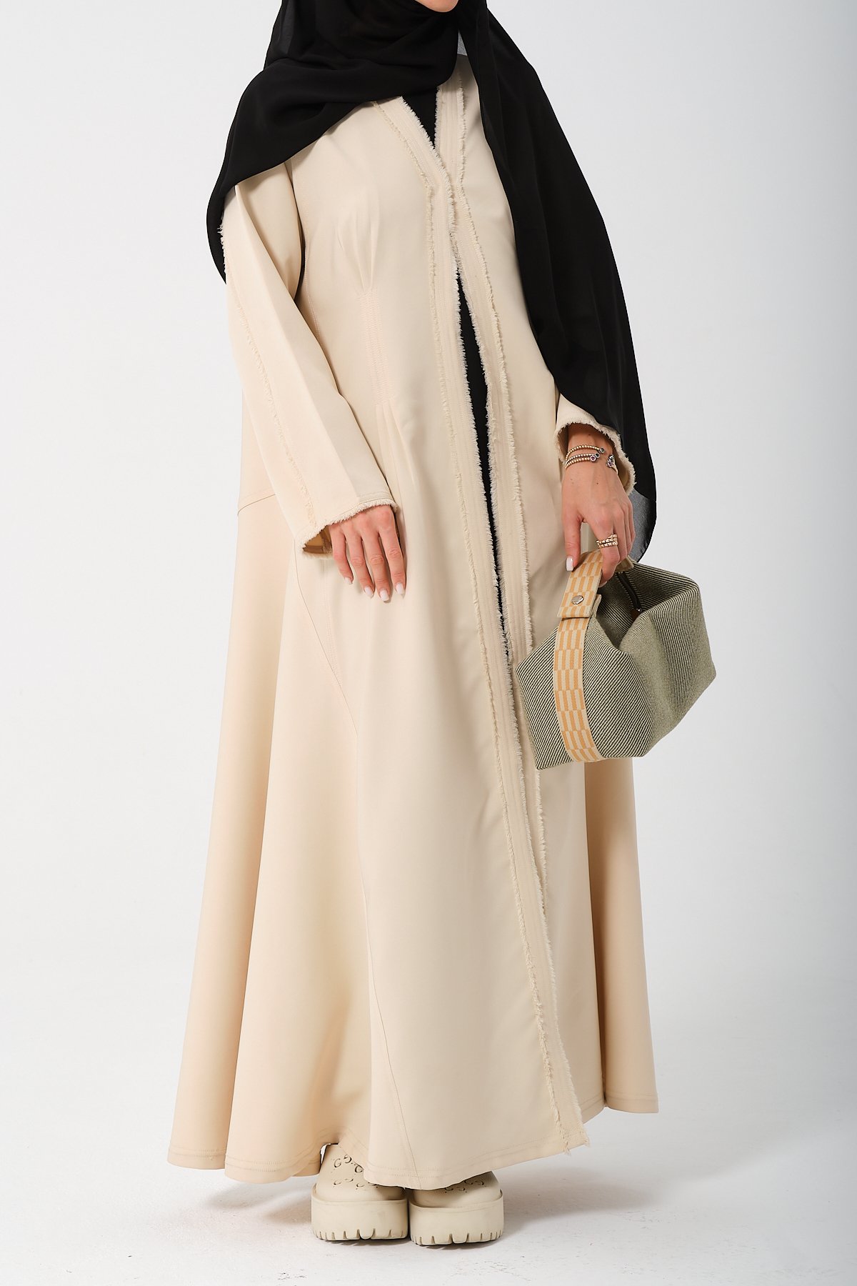 Fırfırlı Bej Abaya main variant image